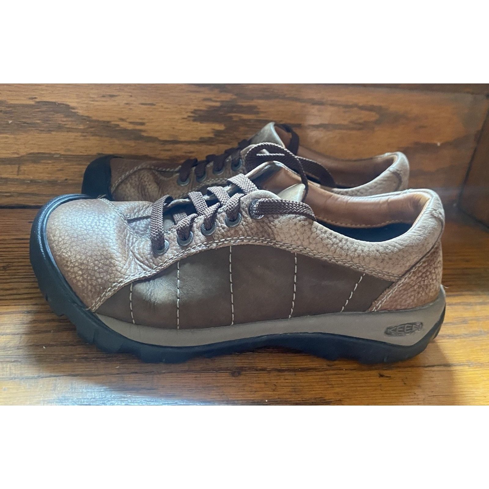 KEEN KEEN Hiking Shoes Womens 7.5 Brown Leather Trail Comfort Size US 7.5 / IT 37.5 - 1 Thumbnail