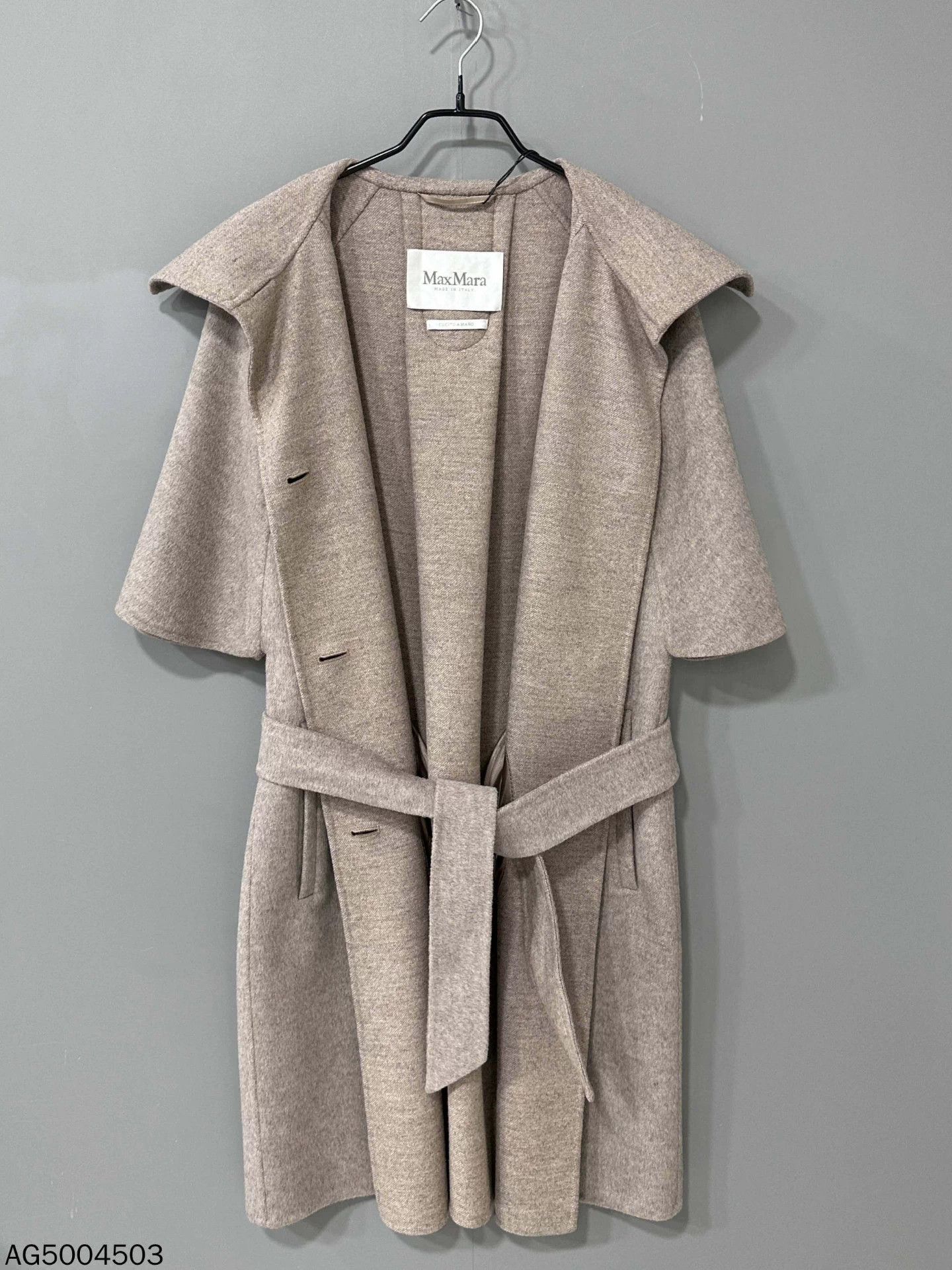 Max Mara MaxMara Wool Cloak Coat 99 New Size 38 Size S / US 4 / IT 40 - 1 Thumbnail