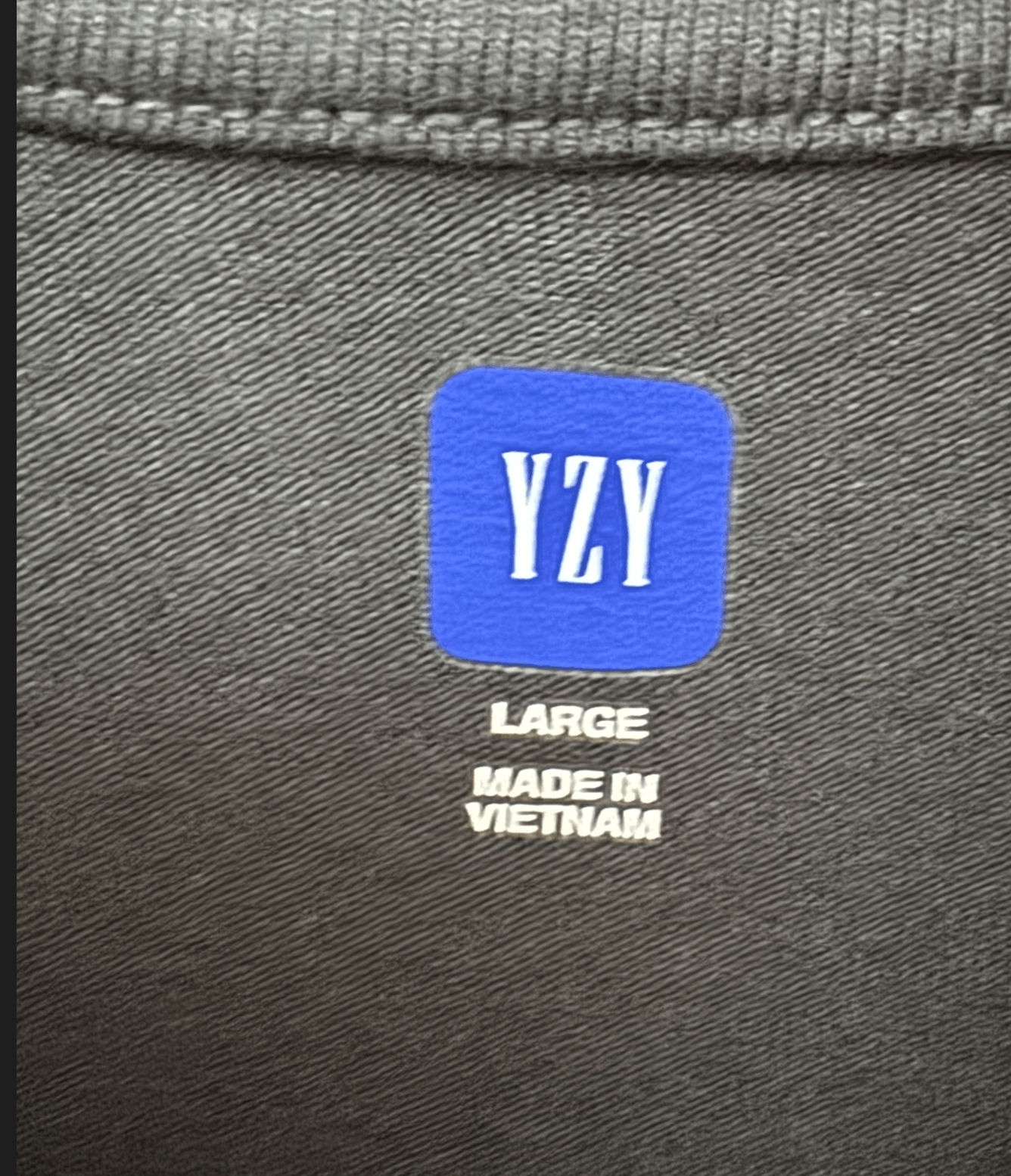 Balenciaga × Gap × Yeezy NIB Yeezy GAP Black Dove Long Sleeve sz L Size US L / EU 52-54 / 3 - 2 Thumbnail