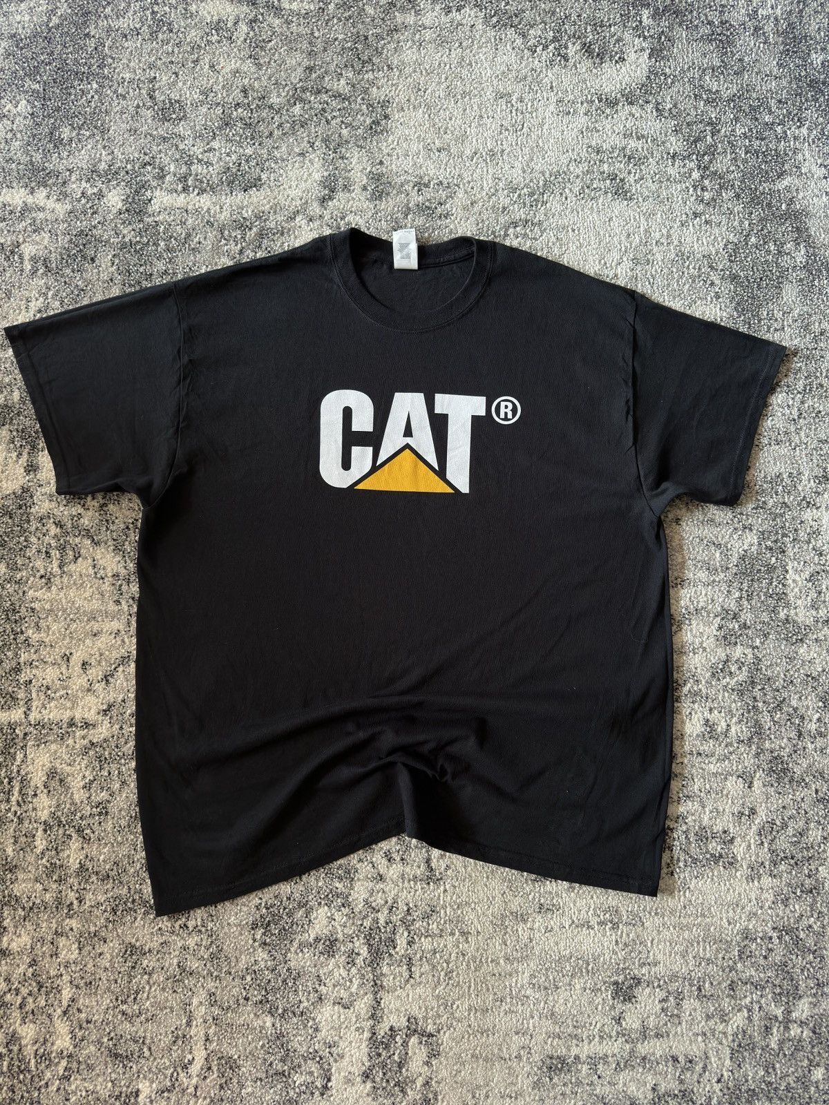 Caterpillar × Gildan CAT Caterpillar Gildan Streetwear Vintage WorkWear Size US XL / EU 56 / 4 - 1 Thumbnail