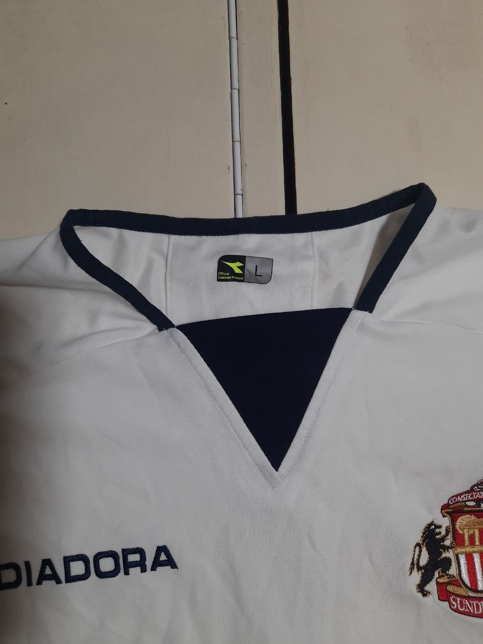 Diadora Diadora Sunderland FC Jersey 2004-2005 size L Size US L / EU 52-54 / 3 - 8 Thumbnail