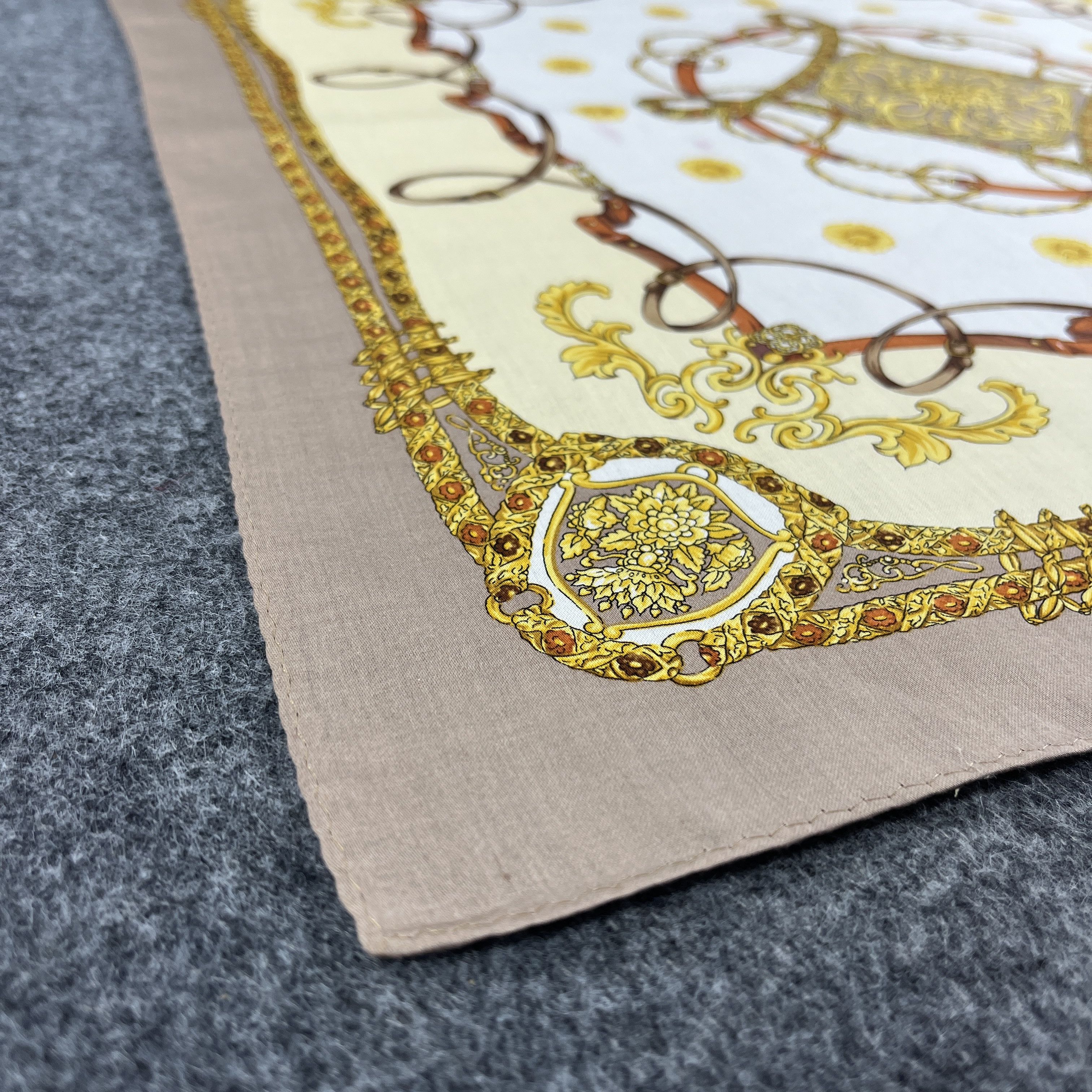 Celine Celine Handkerchief / Bandana / Neckerchief B376 Size ONE SIZE - 6 Thumbnail