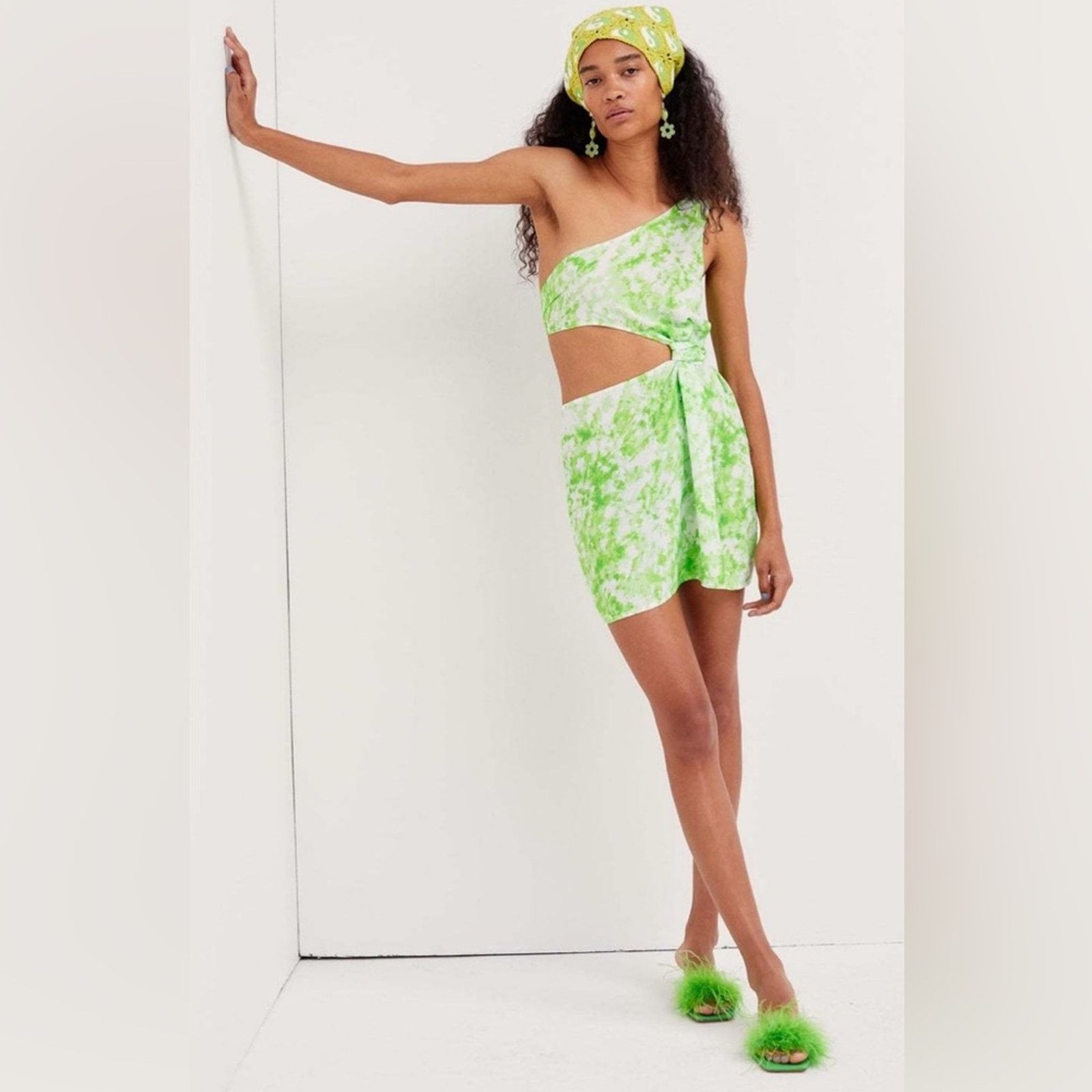 For Love & Lemons NWT For Love & Lemons $222 Green Tie-Dye Skirt size M Size M / US 6-8 / IT 42-44 - 2 Thumbnail