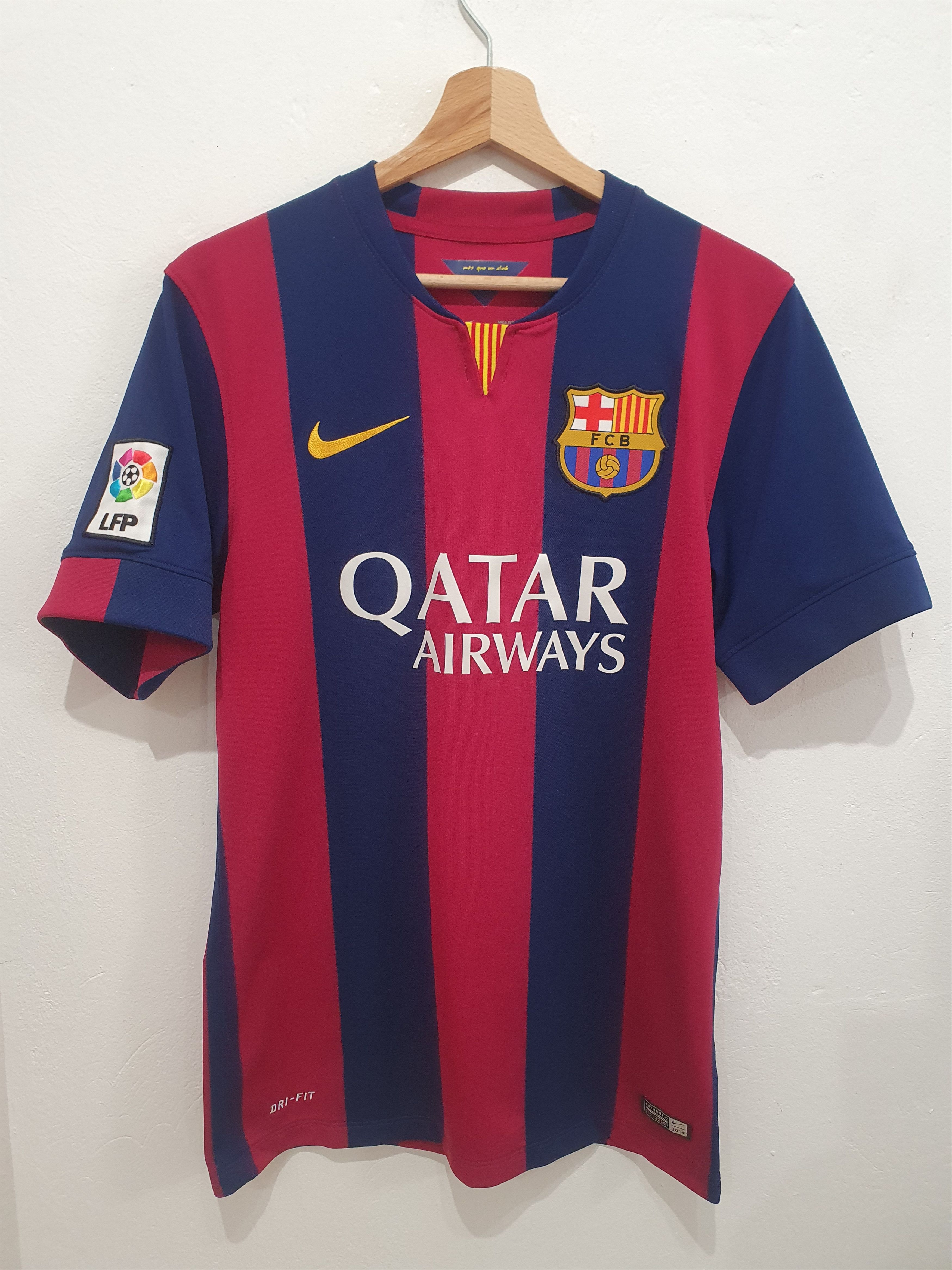 image of F C Barcelona x Jersey Fc Barcelona 2014 2015 Nike Size S Football Shirt Jersey, Men's