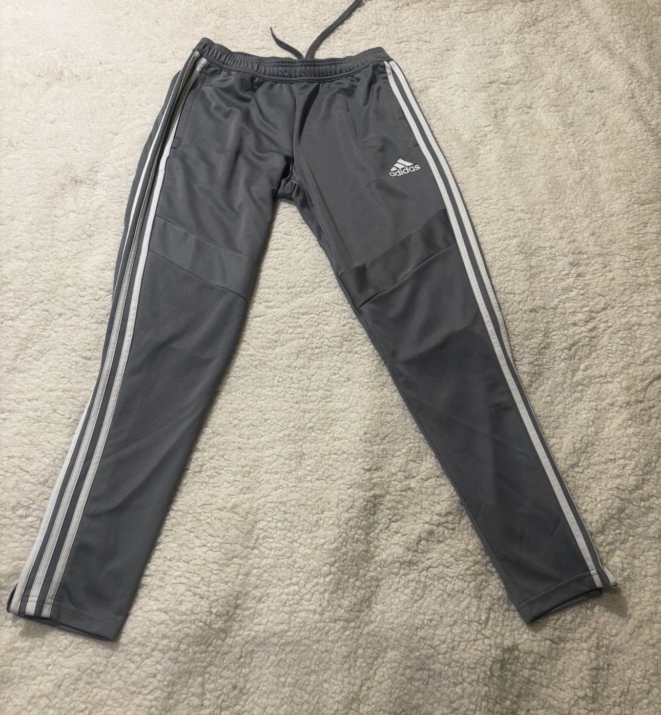 Adidas Adidas gray sweetpants1612 Size US 29 - 1 Thumbnail