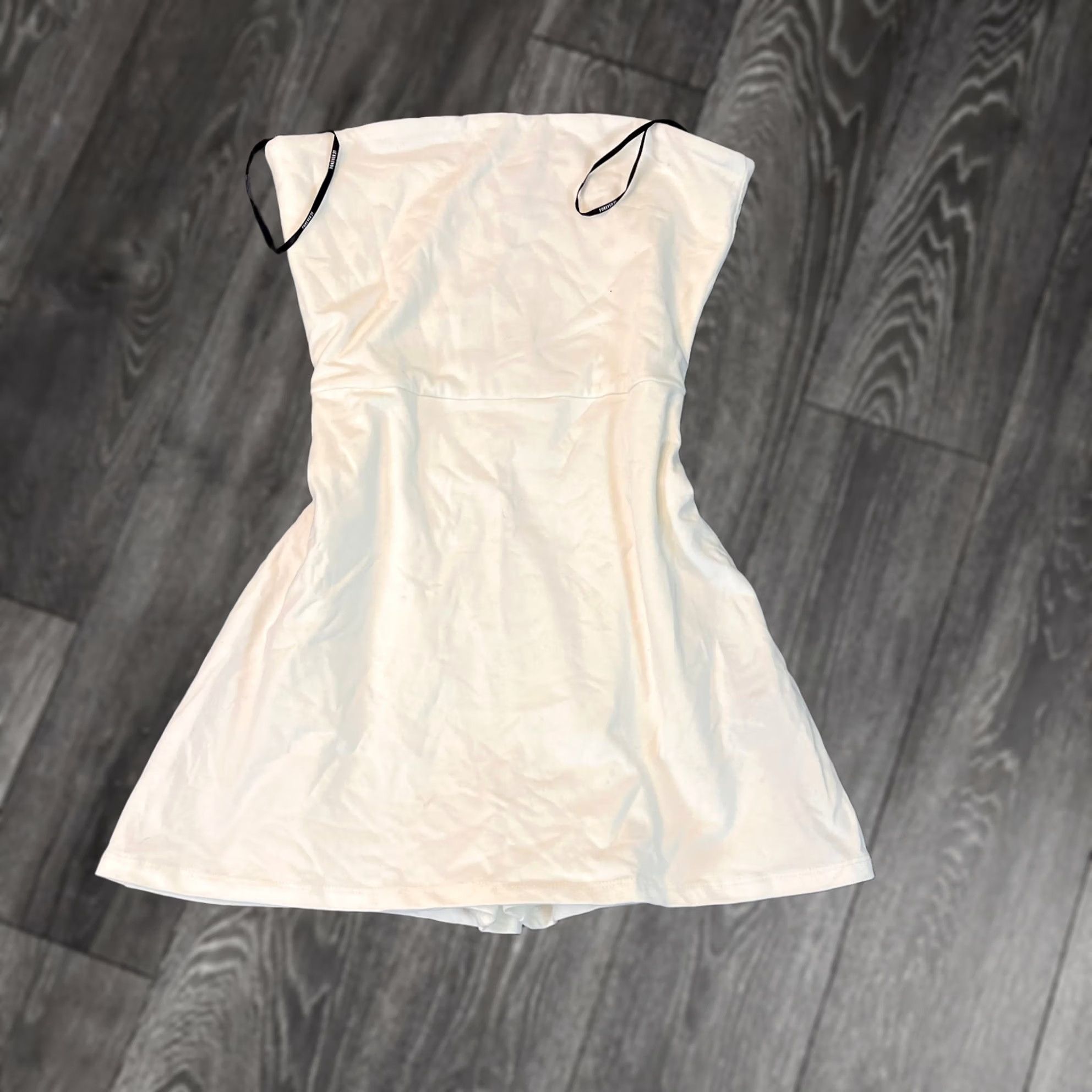 Forever 21 FOREVER 21 FIT AND FLARE DRESS Womens S White Mini Strapless Cotton NWT Size S / US 4 / IT 40 - 1 Thumbnail