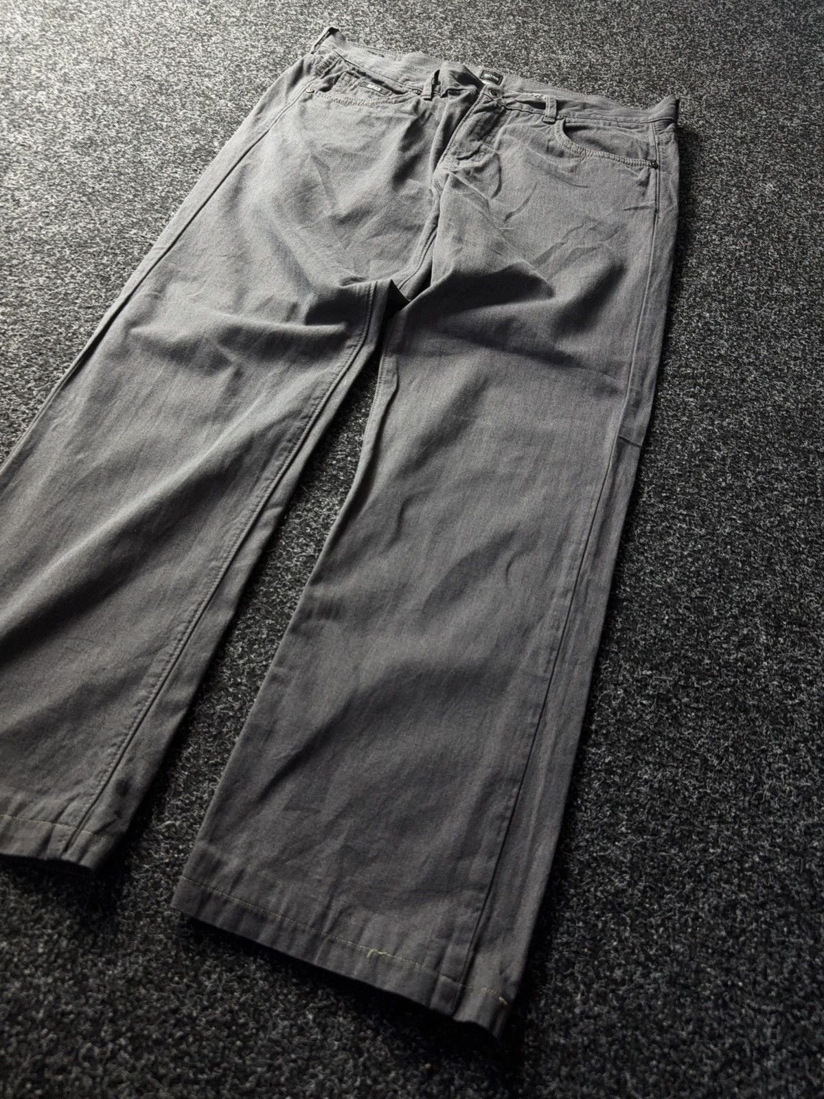 Hugo Boss Luxury Designer Hugo Boss Regular Fit Grey Casual Pants Size US 34 / EU 50 - 3 Thumbnail