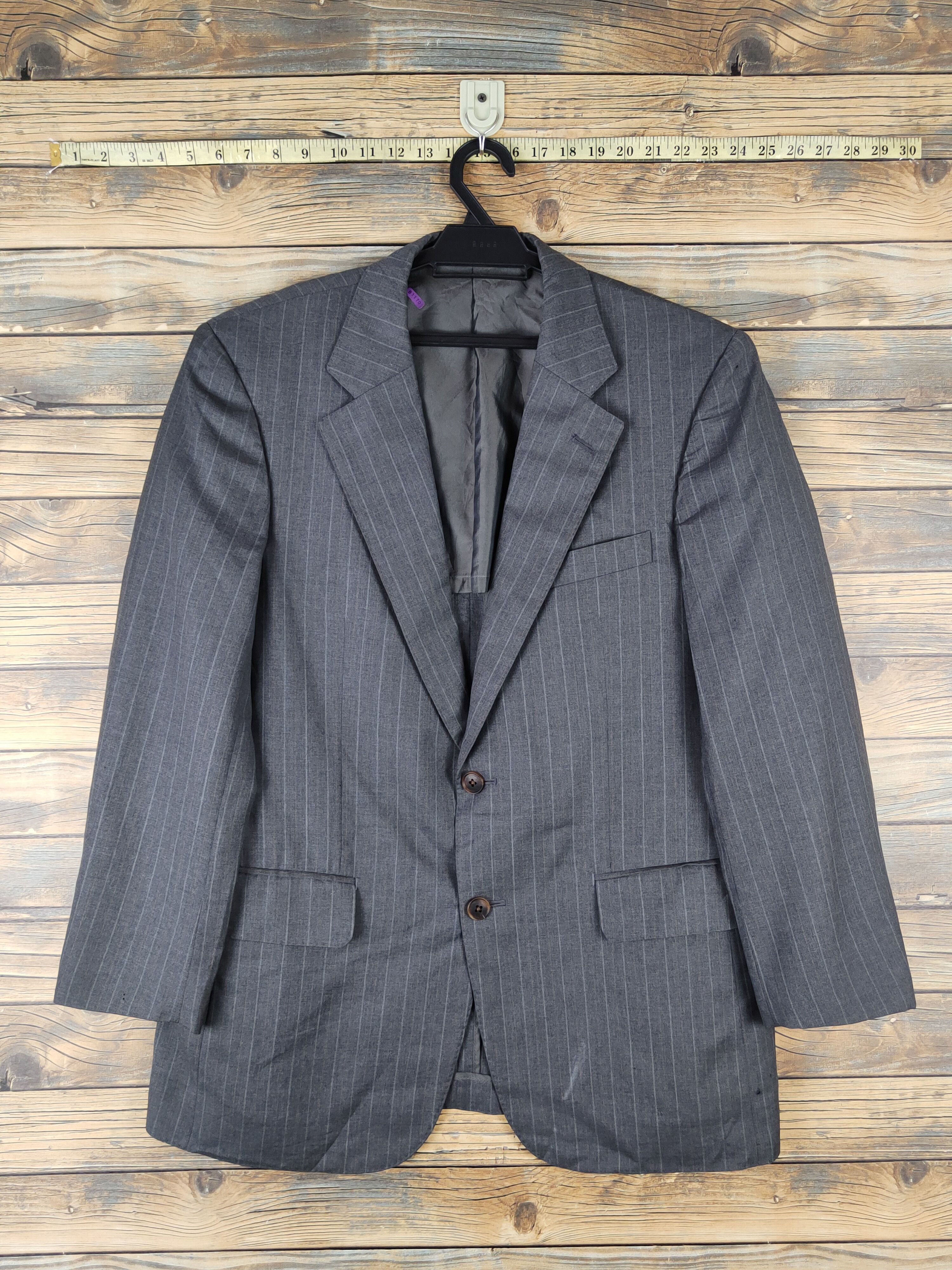Vintage Burberry Dark Gray Blazers Distressed minor.