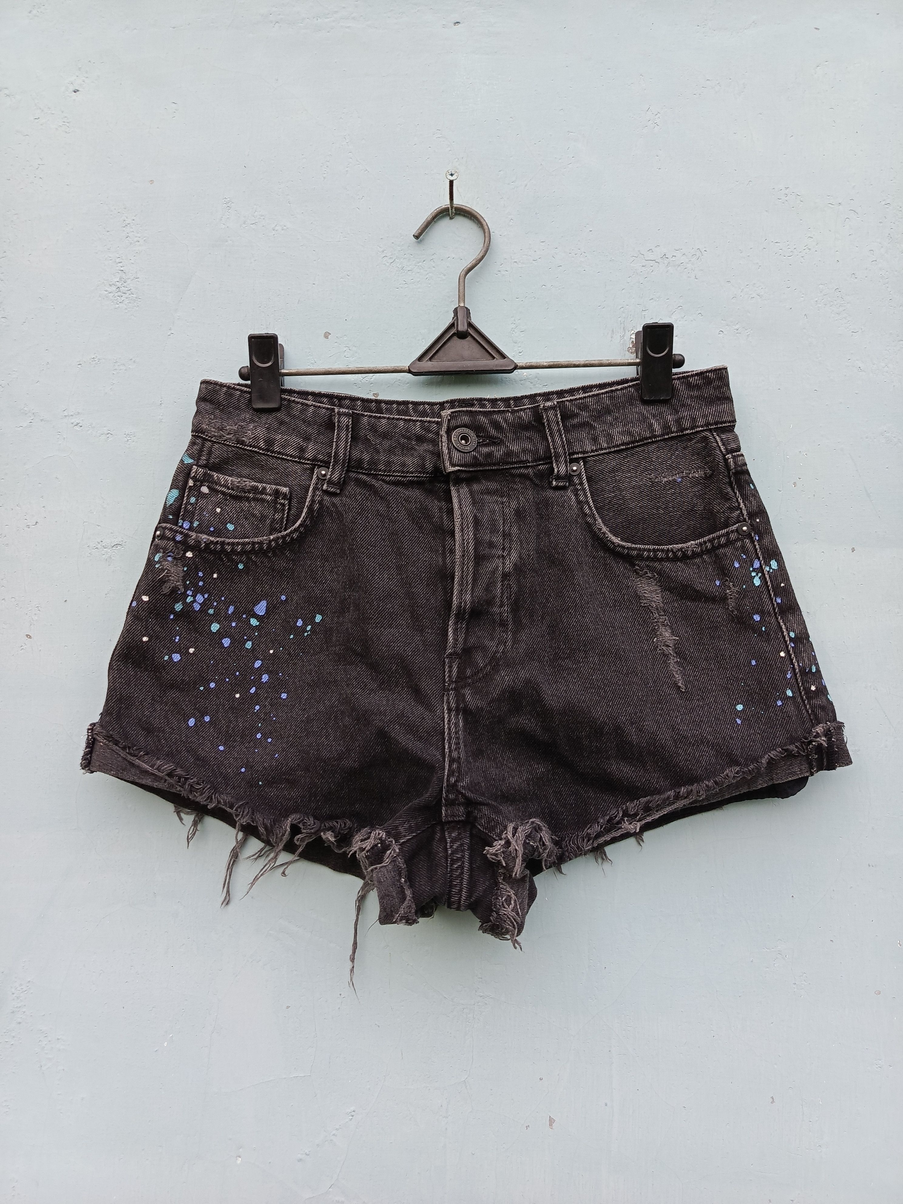 Bershka Distressed denim bershka short pants Size 36" / US 14 / IT 50 - 1 Thumbnail