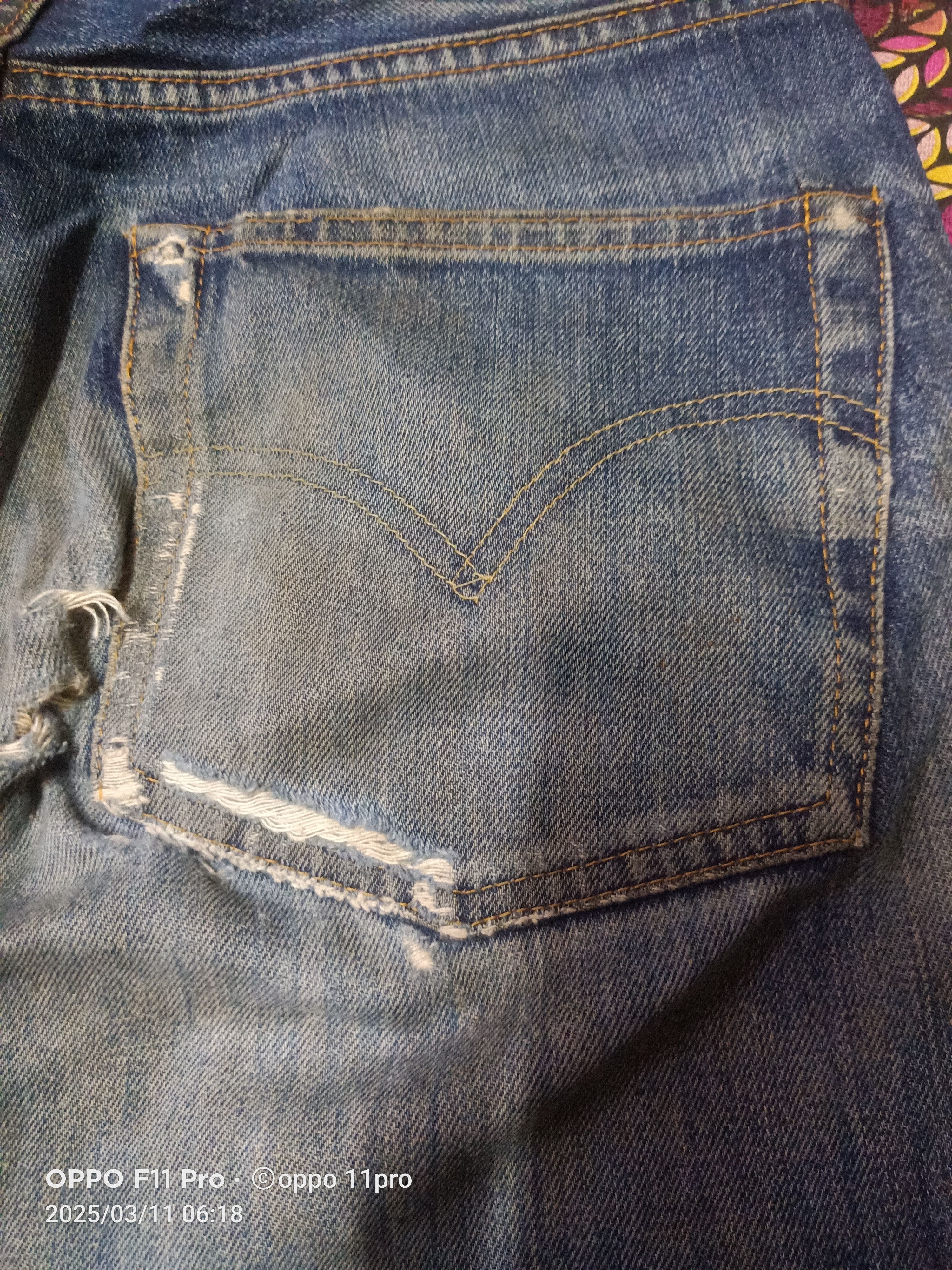 4GSELLER × Levi's Vintage Clothing Levis Vintage Clothing 551Z XX Trashed Red Selvedge Size US 30 / EU 46 - 18 Thumbnail