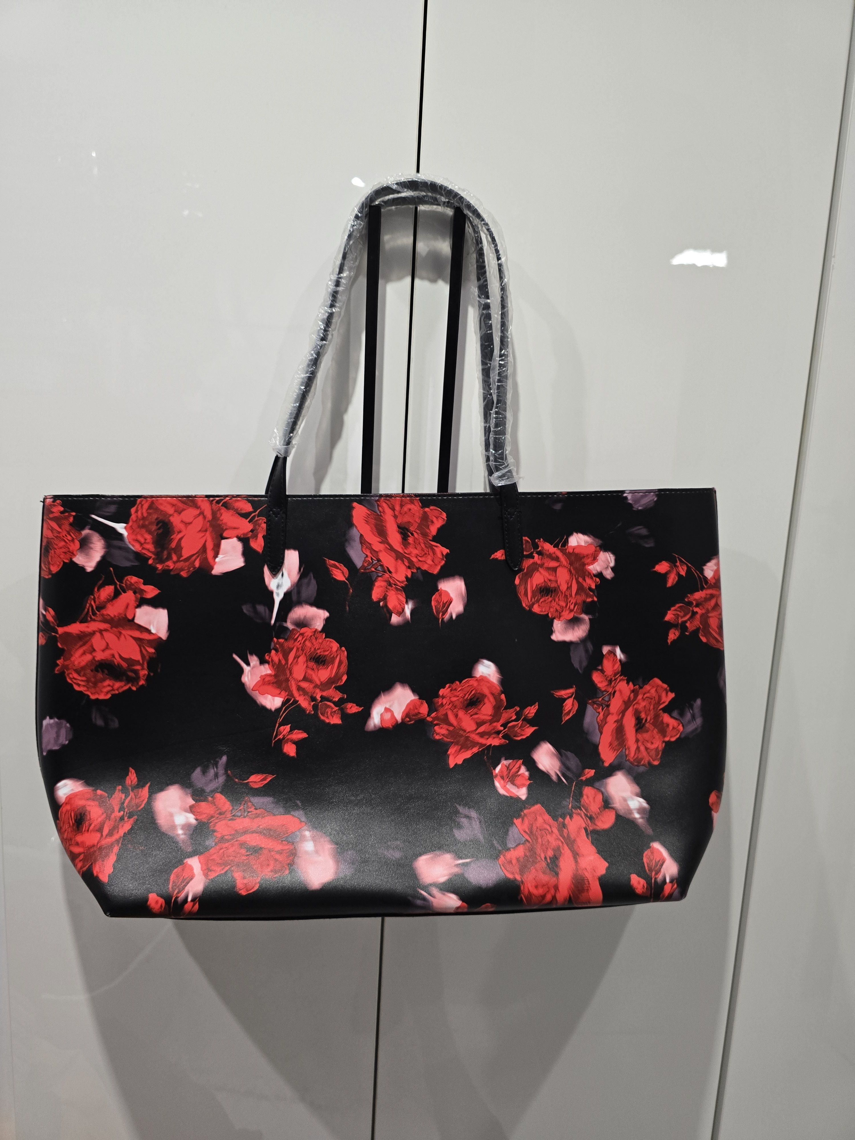 Victoria's Secret Victoria’s Secret Floral Tote Bag Purse Satchel Handbag Size ONE SIZE - 2 Thumbnail