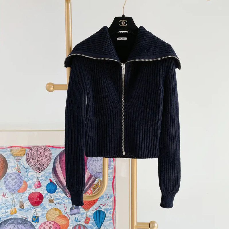 Miu Miu Miu Miu Black Wool Zip Jacket for Women 0089 Size M / US 6-8 / IT 42-44 - 1 Thumbnail