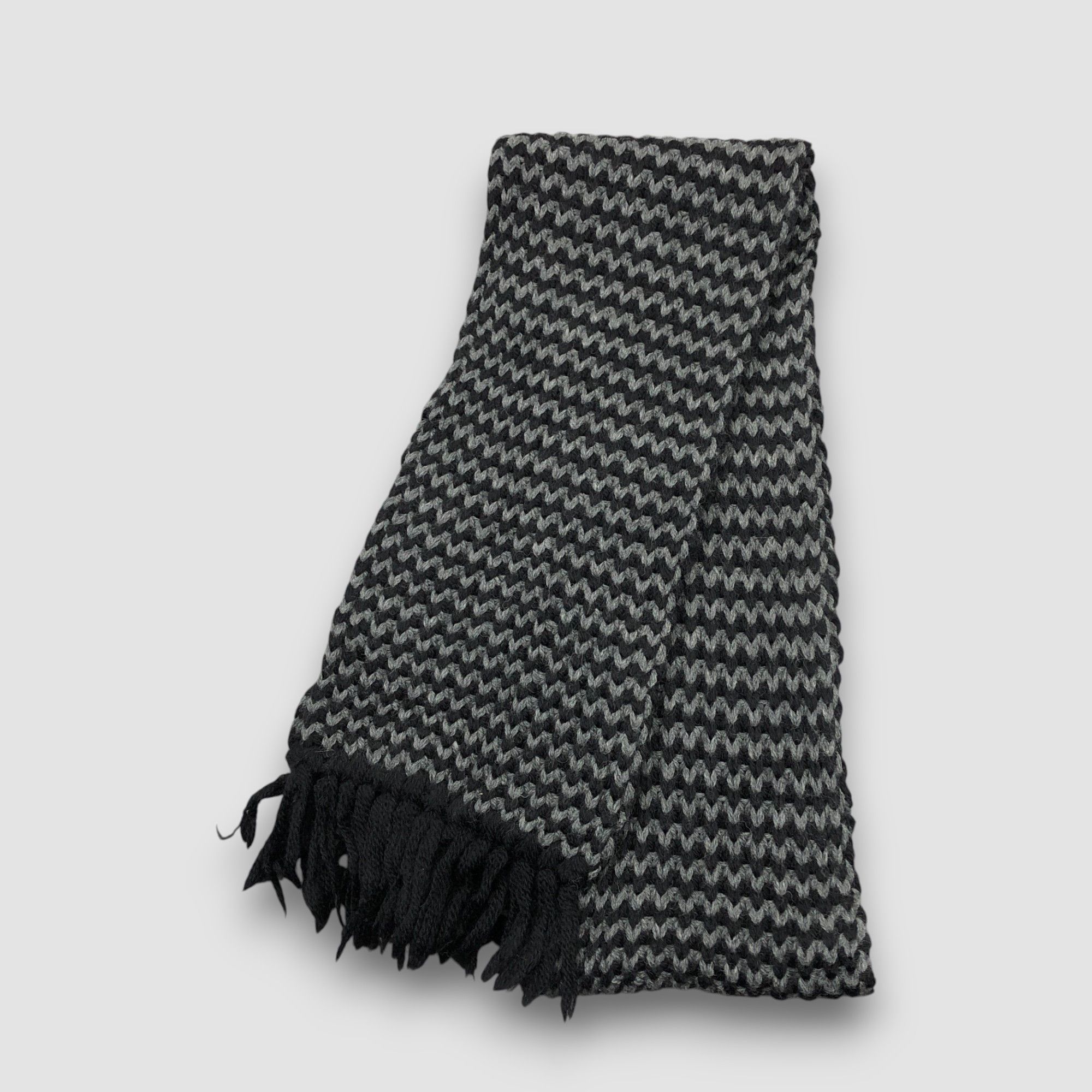 Highland 2000 Vintage Highland 2000 Scarf Muffler Knit Crochet Wool Scarve Size ONE SIZE - 3 Thumbnail