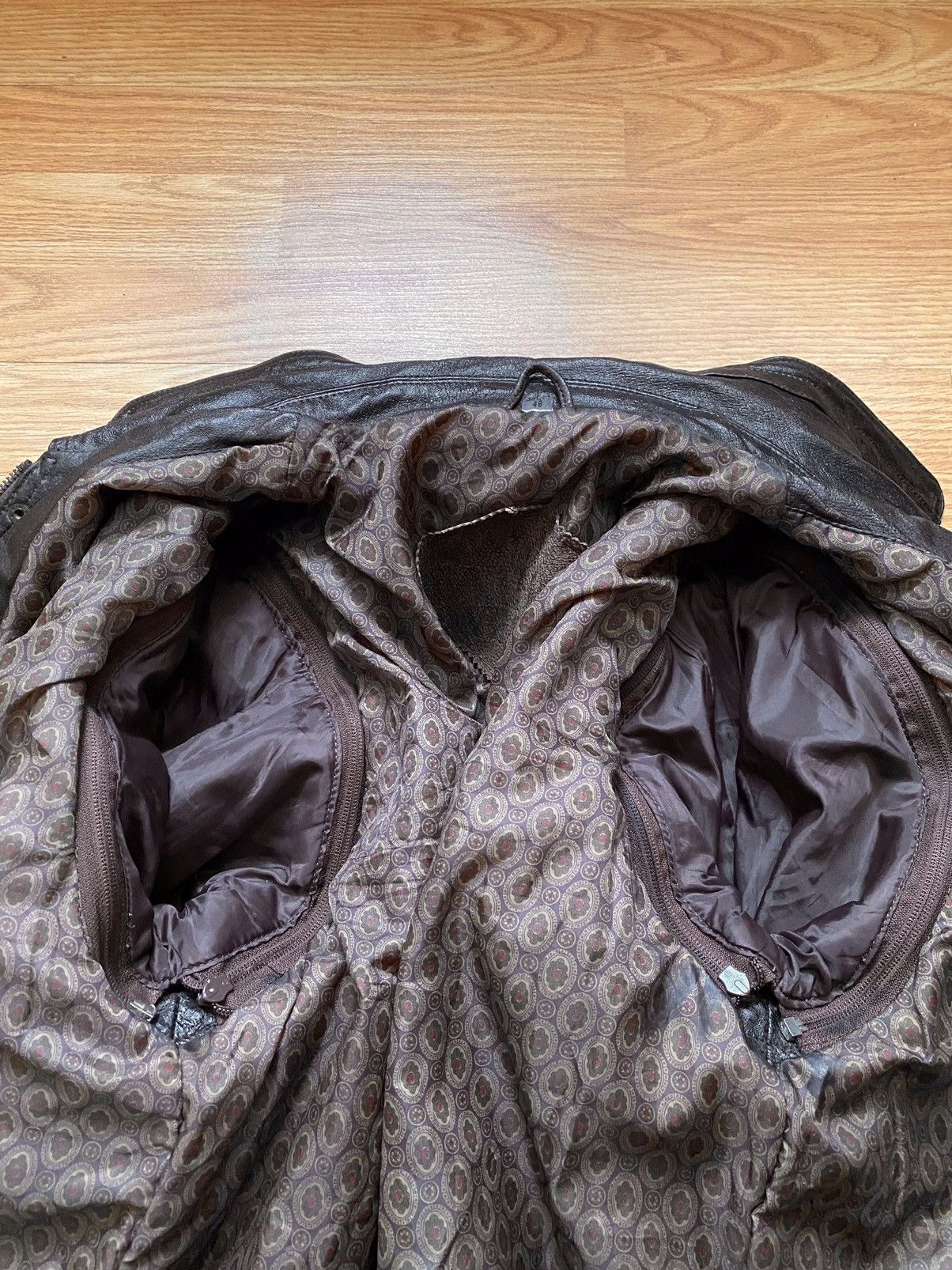 Vintage Vintage Leather Bomber Transformer Vest Jacket YKK Zip 80s Size US M / EU 48-50 / 2 - 16 Thumbnail