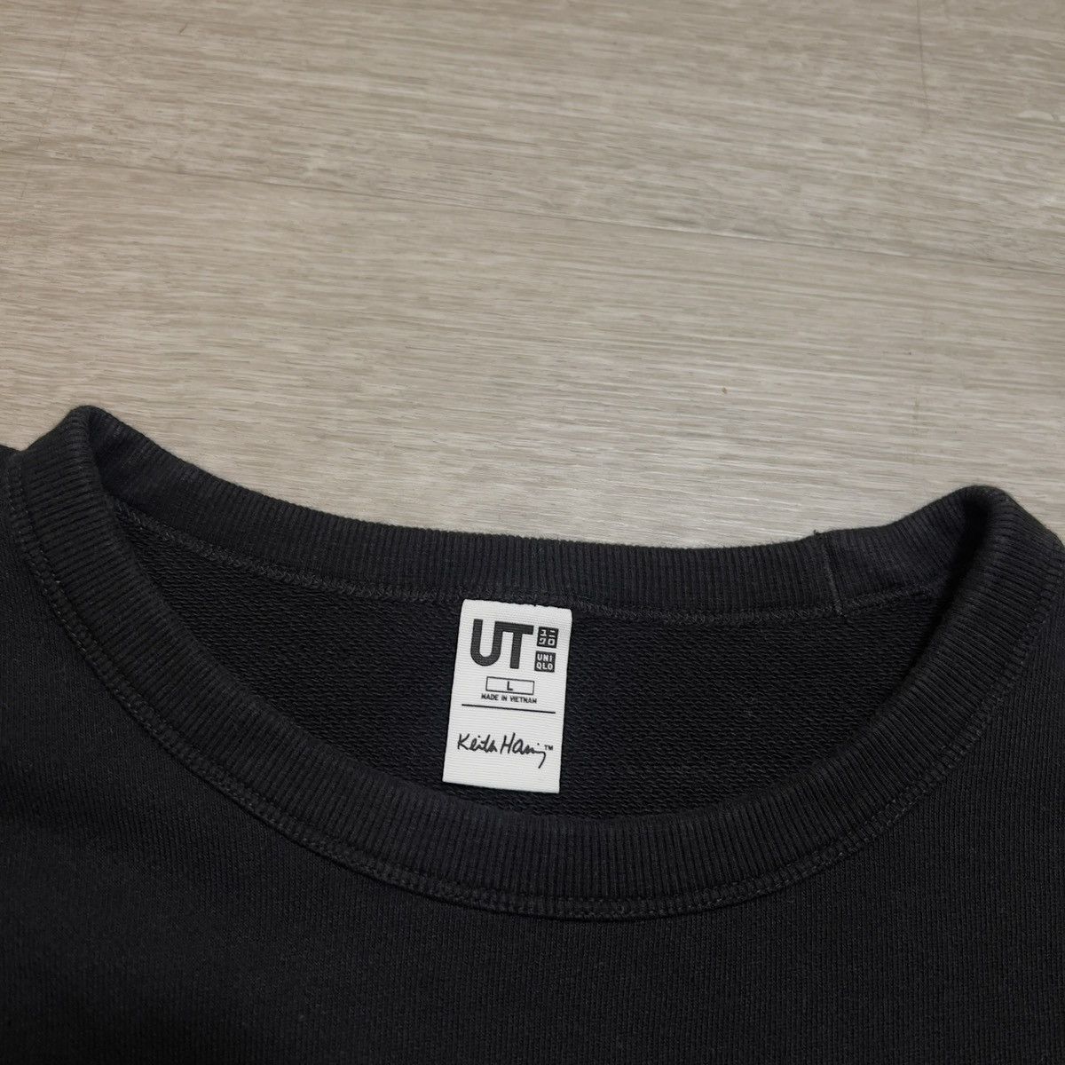 Uniqlo Uniqlo x Keith Haring Uniqlo Crewneck Size US L / EU 52-54 / 3 - 3 Thumbnail