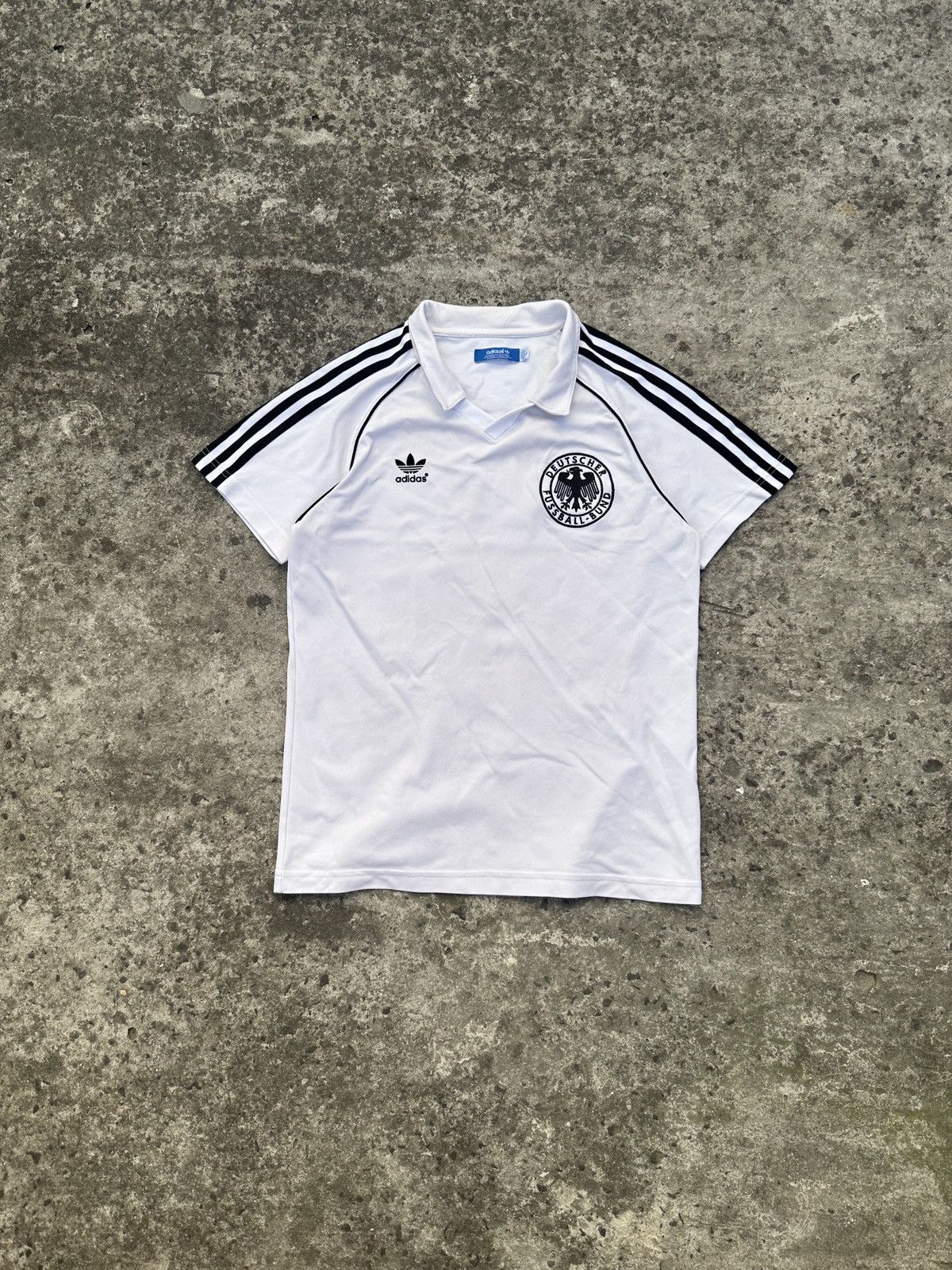 Adidas Vintage Adidas Germany Retro 12/13 Soccer Jersey Rare M Size US M / EU 48-50 / 2 - 1 Thumbnail