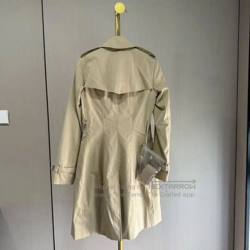 Burberry Burberry Khaki Cotton Women's Trench Coat. Size XXS / US 00 / IT 34 - 2 Thumbnail