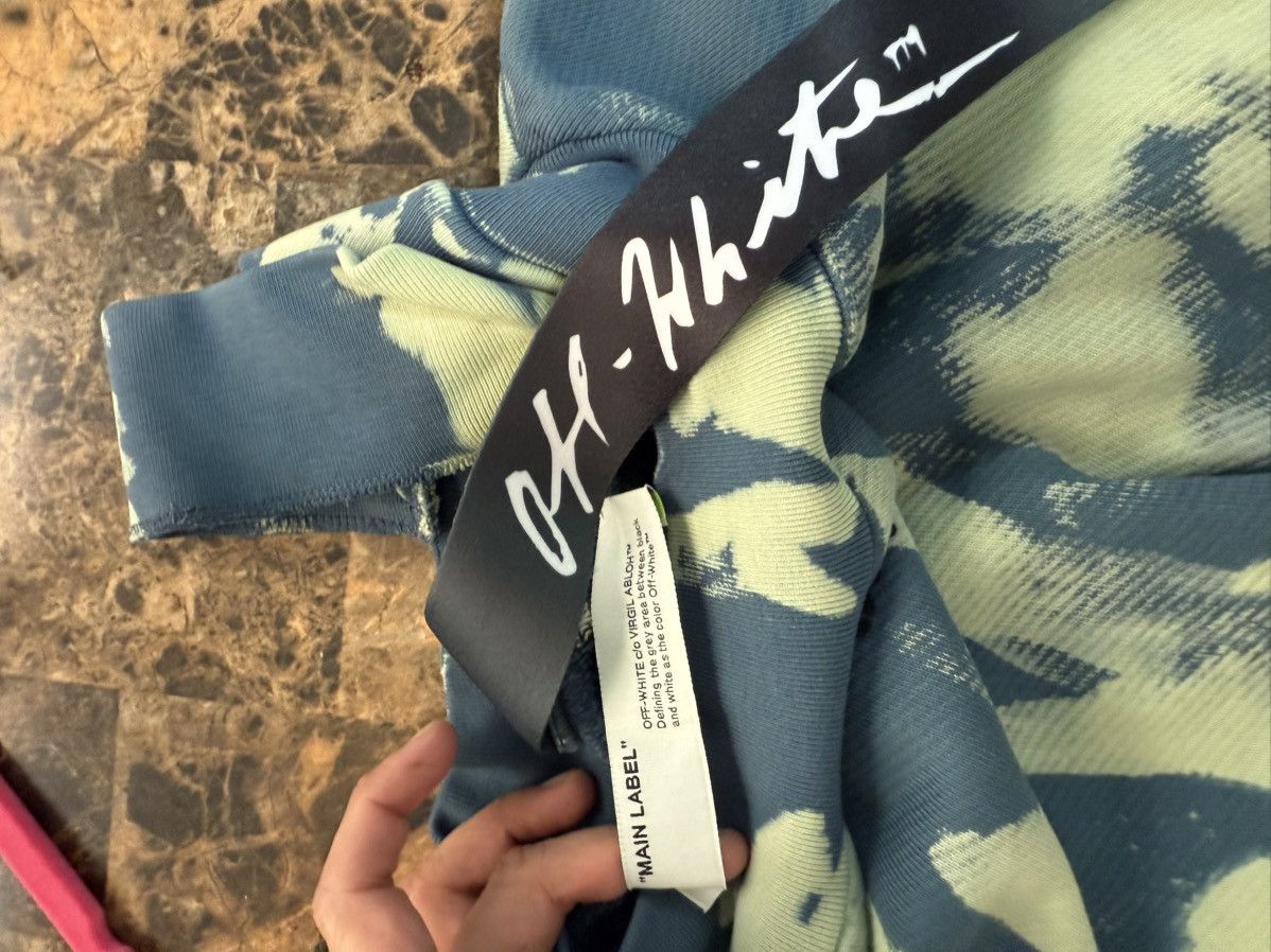 Off-White Size Med- OFF-WHITE Brand Tie-Dye Trashed Sweatshirt Size M / US 6-8 / IT 42-44 - 4 Thumbnail