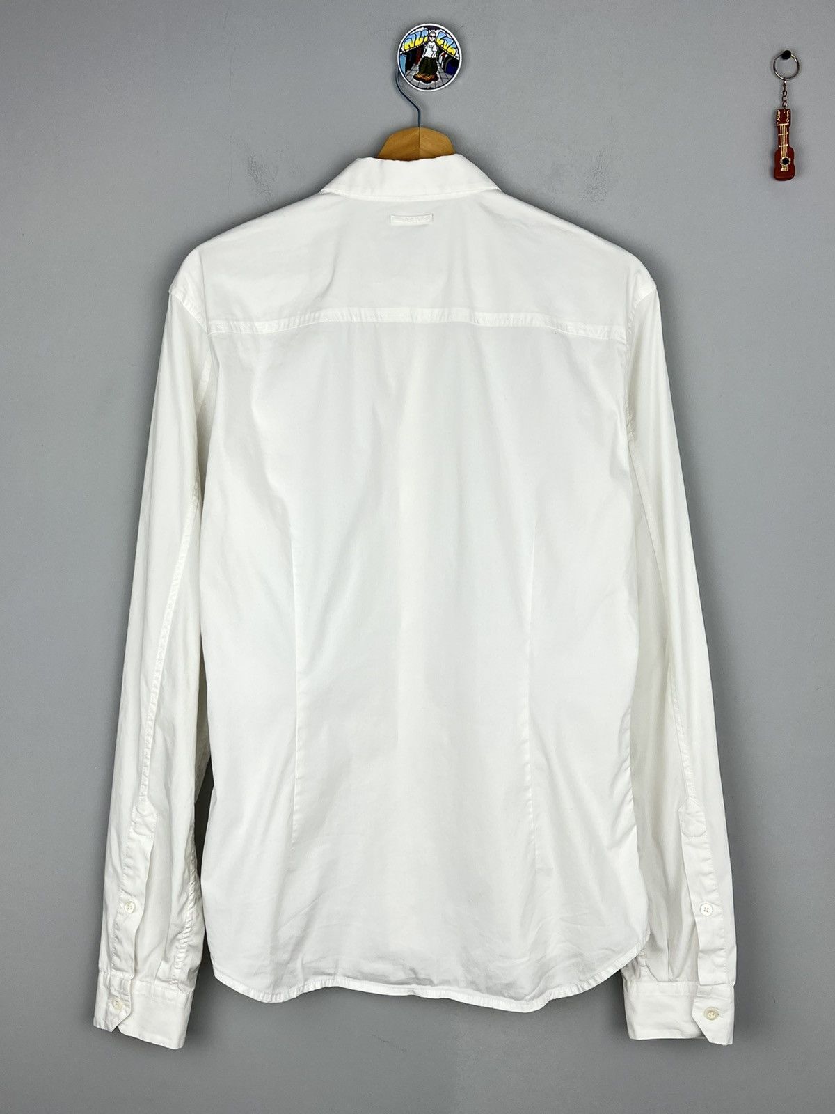 Designer × Prada White Classic Prada Button Up Shirt with back logo Size US M / EU 48-50 / 2 - 2 Thumbnail