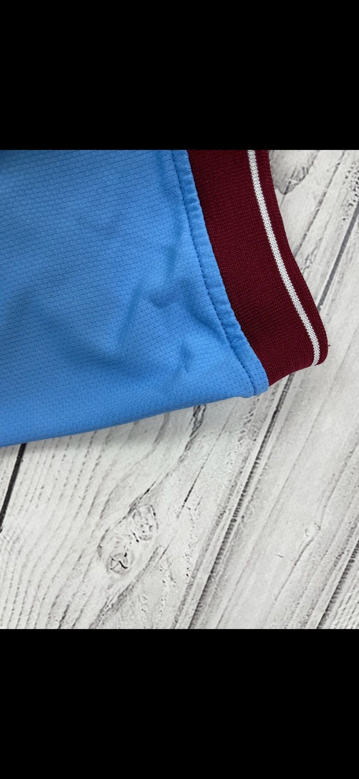 Nike Vintage nike Aston villa soccer jersey size S logo Size US S / EU 44-46 / 1 - 8 Thumbnail