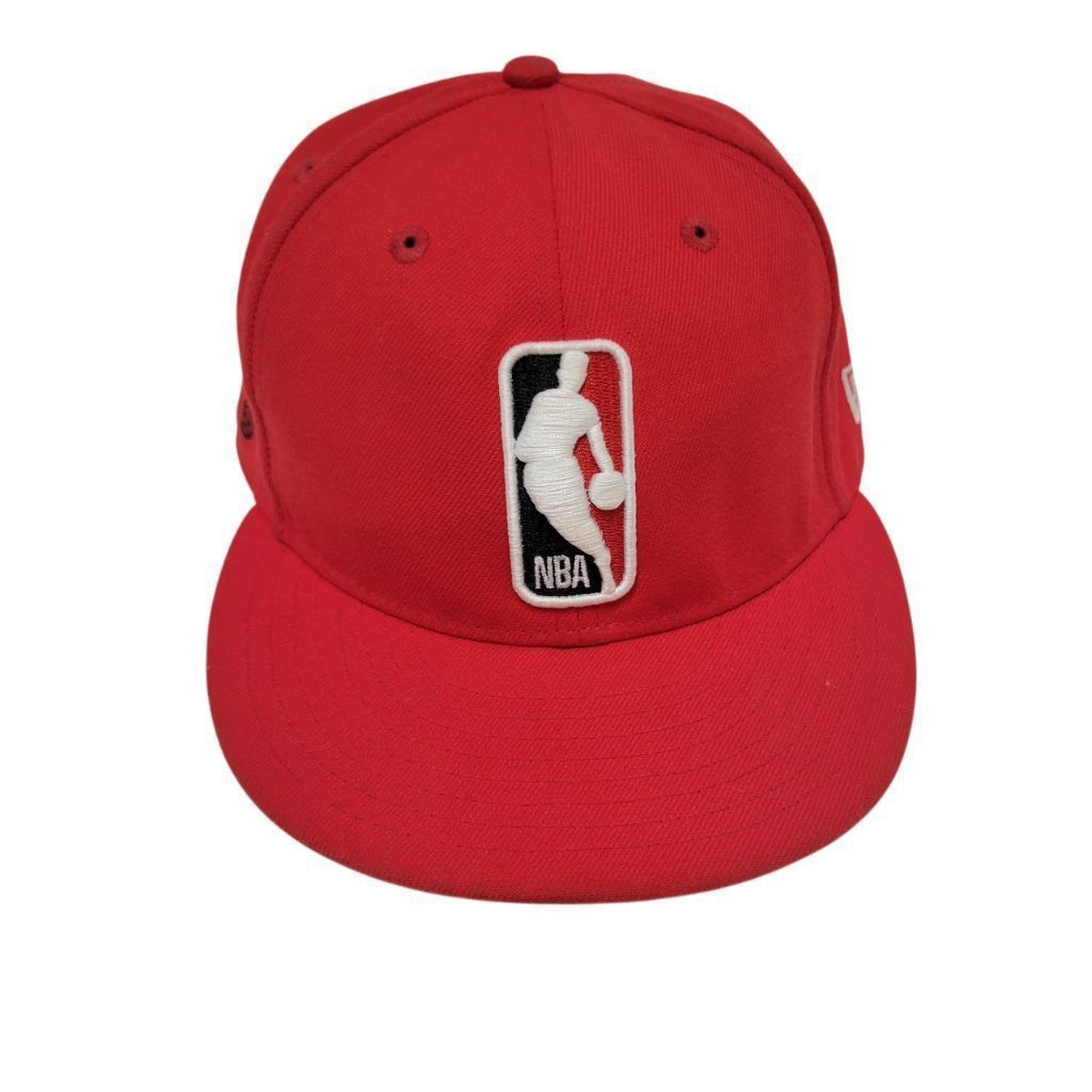 New Era New Era NBA Chicago Bulls Cap 7 3/8 Red Excellent Condition Size 30 - 1 Thumbnail