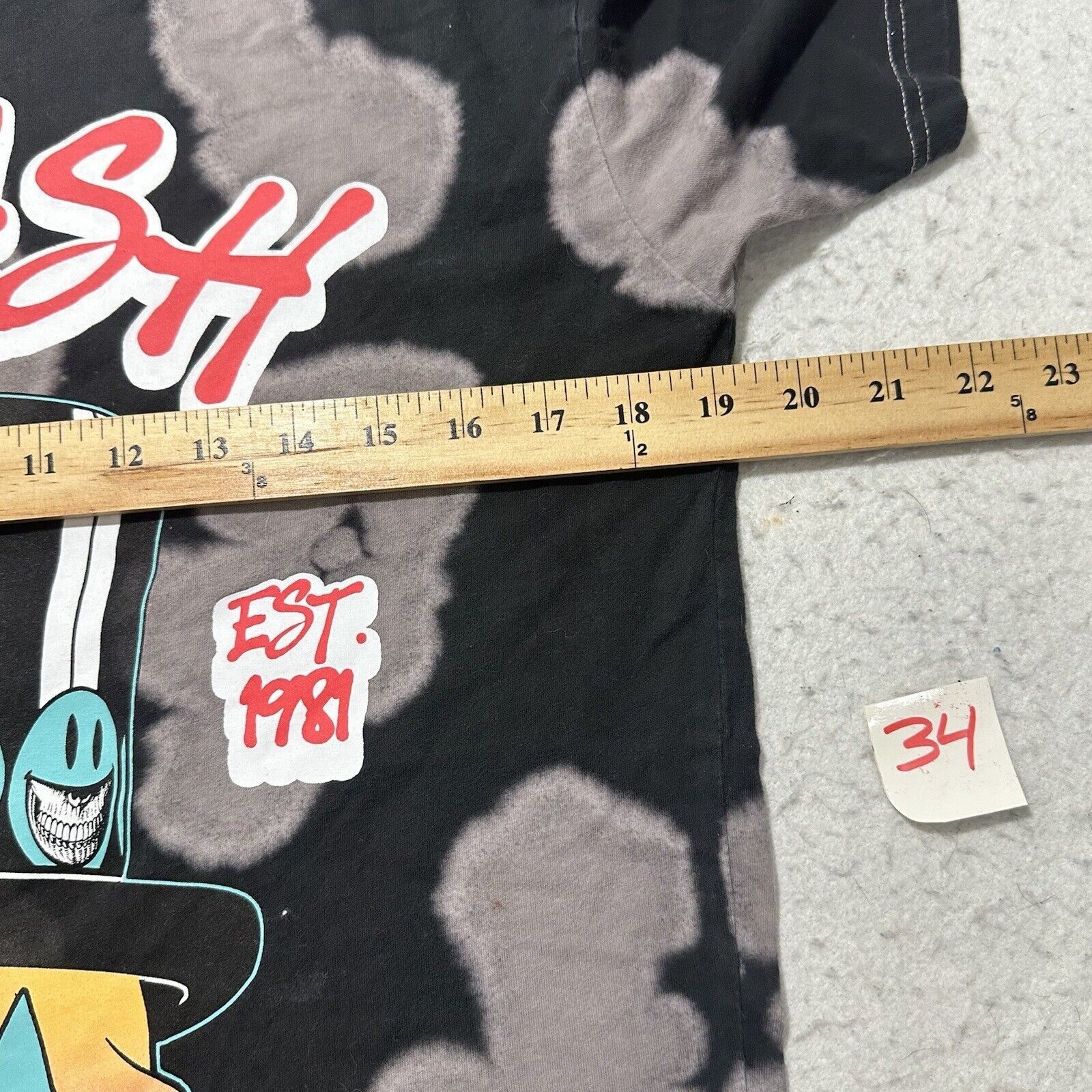 Other Slash Guitarist XS Guns n Roses Graphic T Shirt Skull Hat Size US XS / EU 42 / 0 - 8 Thumbnail