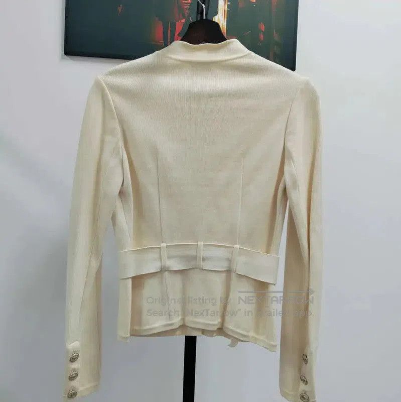 Chanel Chanel Beige Wool Long Sleeve Cardigan . Size M / US 6-8 / IT 42-44 - 2 Thumbnail