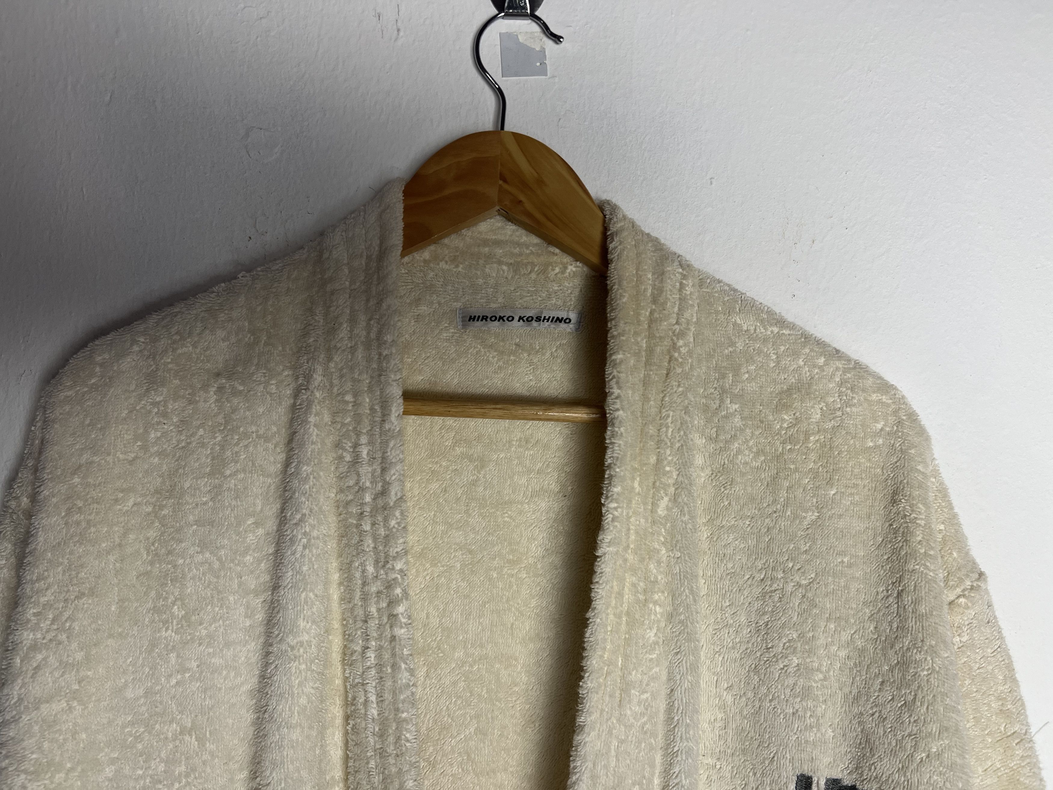 Hiroko Koshino Homme Hiroko Koshino Bathrobe Loungewear Size US XL / EU 56 / 4 - 4 Thumbnail