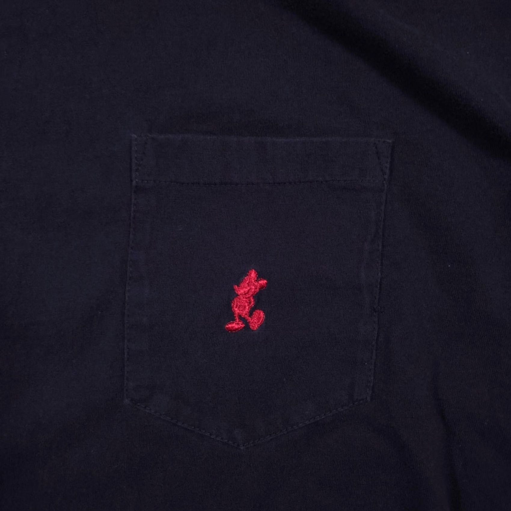 Disney Disney Shirt Mens Medium Navy Pocket Mickey Embroidered Tee Size US M / EU 48-50 / 2 - 4 Thumbnail