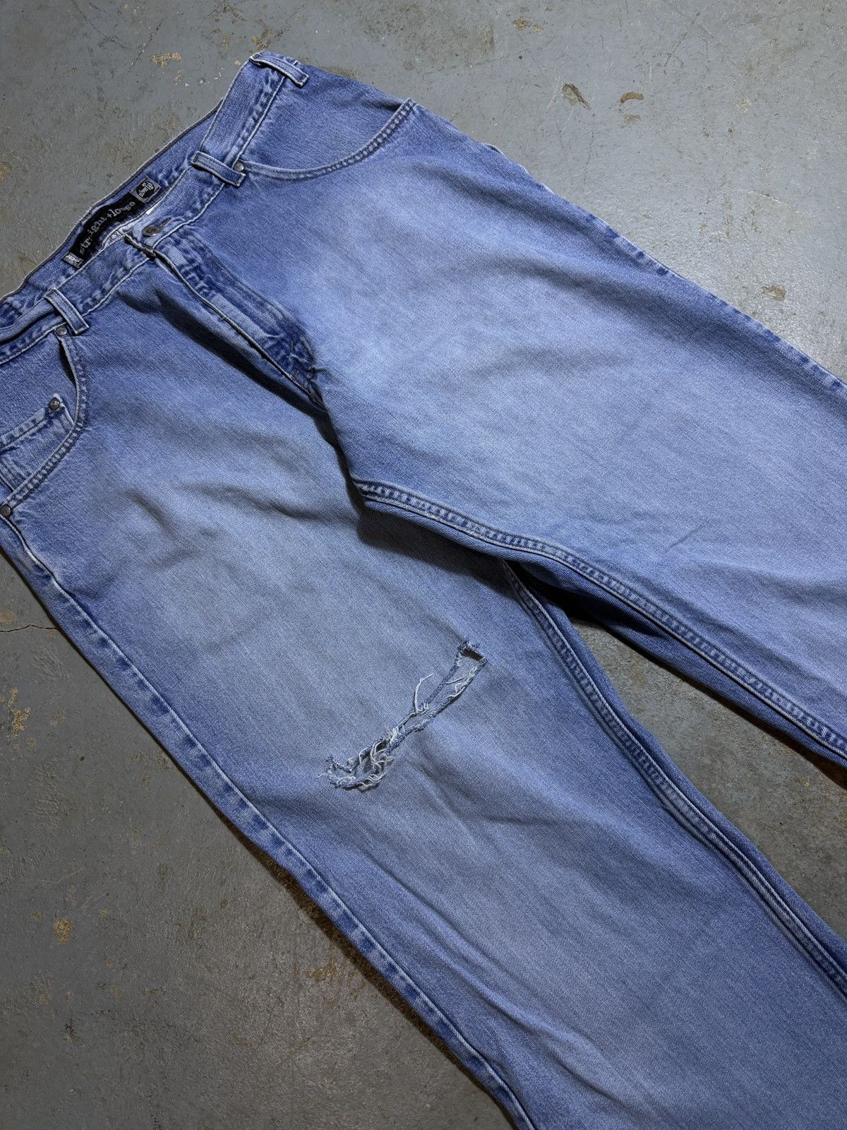 Levi's Vintage Distressed Silver Tab Levi’s denim jeans Size US 38 / EU 54 - 2 Thumbnail