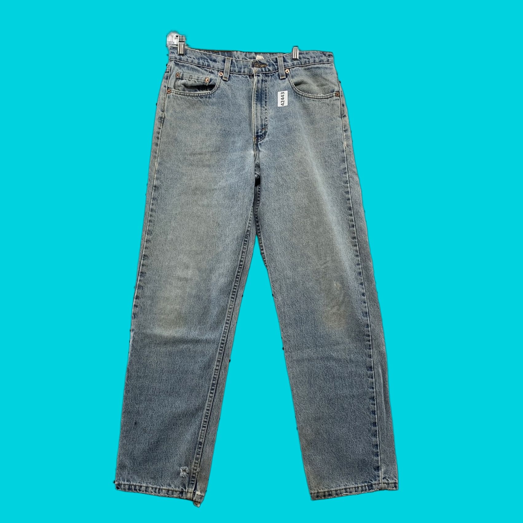 Levi's VINTAGE Levi's 550 Blue Denim Jeans Mens 33x32 Distressed 90s USA Fits 32x31 Size US 33 - 1 Thumbnail