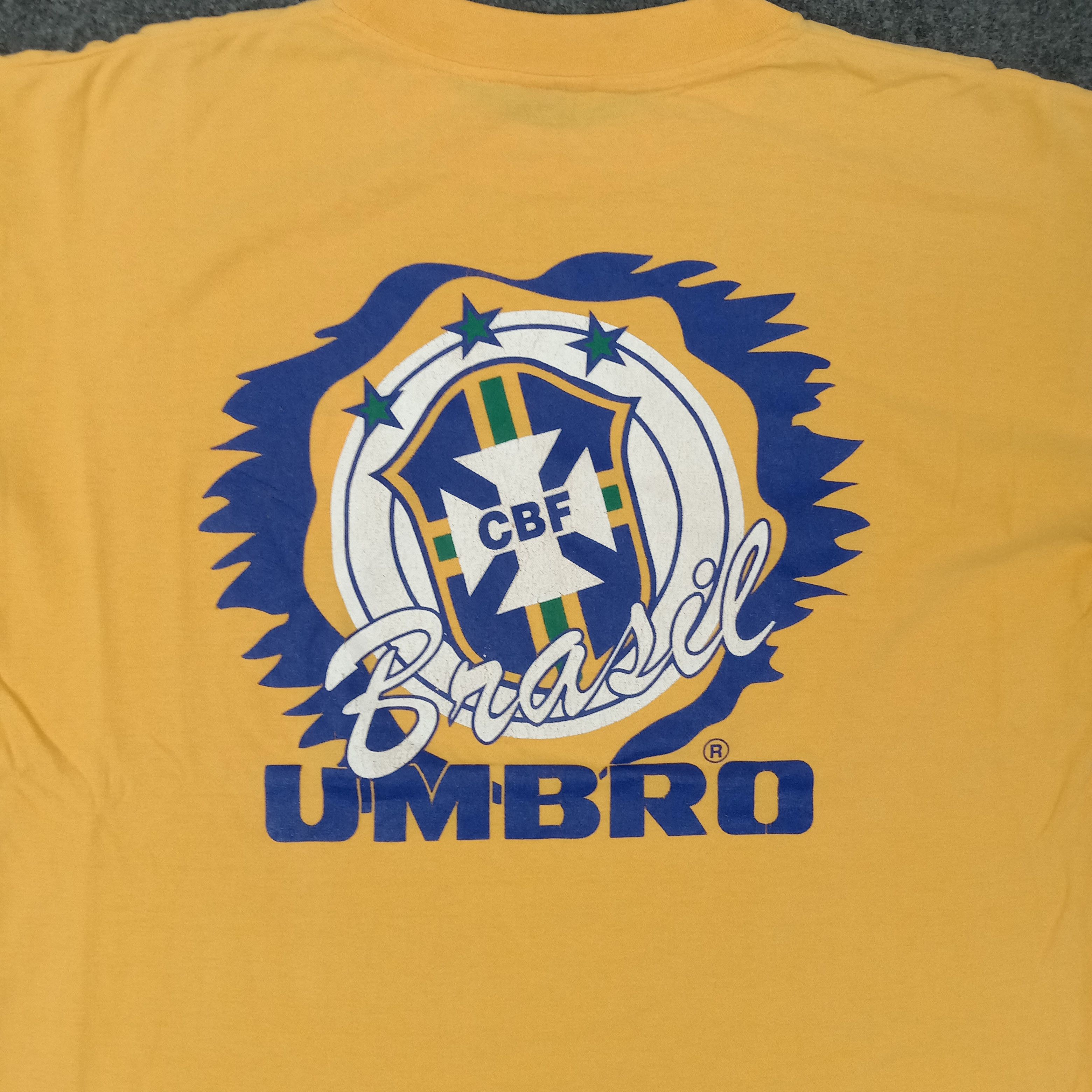 Umbro Umbro Brazil Soccer Sport Logo Tshirt C249N58 Size US M / EU 48-50 / 2 - 2 Thumbnail