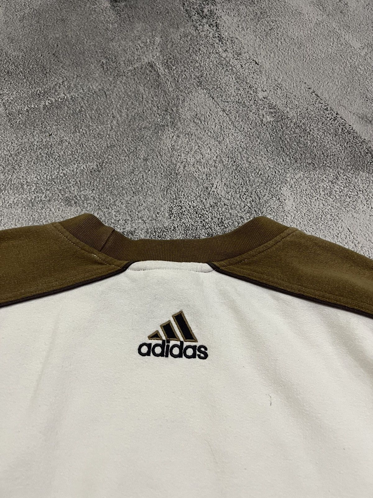 Adidas × Vintage Vintage Y2k Adidas🤍 3D Spellout Big Logo Sweatshirt 90’s Size US XL / EU 56 / 4 - 11 Thumbnail