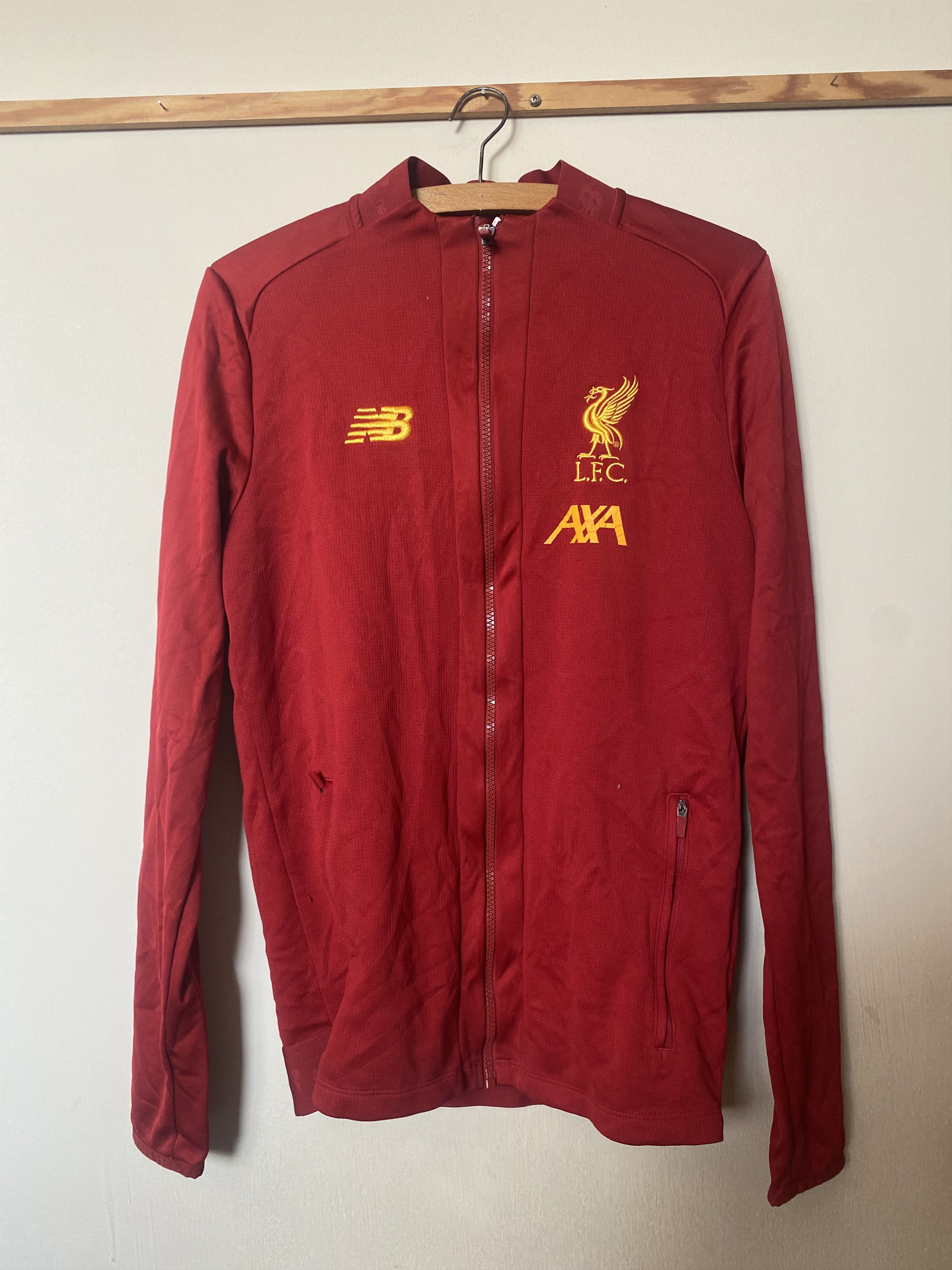 New balance liverpool sweatshirt best sale