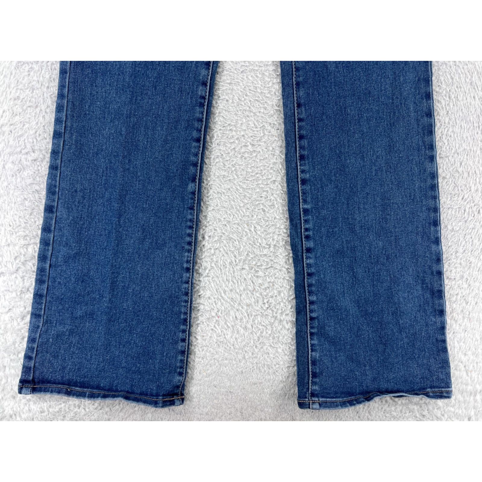 Vintage No Boundaries Jeans Womens 15 Blue Denim Bootcut Medium Wash Cotton Blend Size 36" / US 14 / IT 50 - 5 Thumbnail