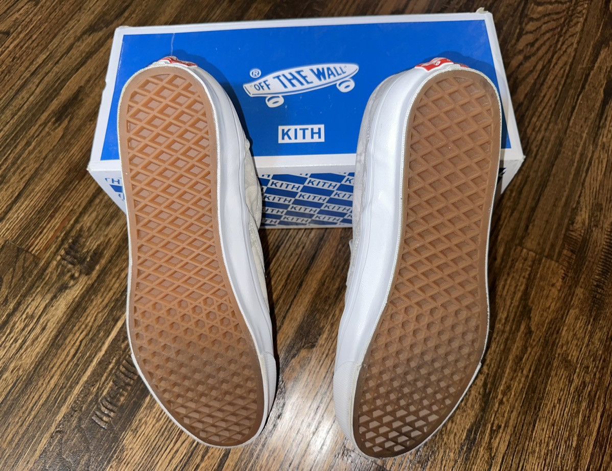 Kith × Vans Kith x Vans Vault Anniversary OG Classic Slip-On Size 10.5 Size US 10.5 / EU 43-44 - 4 Thumbnail