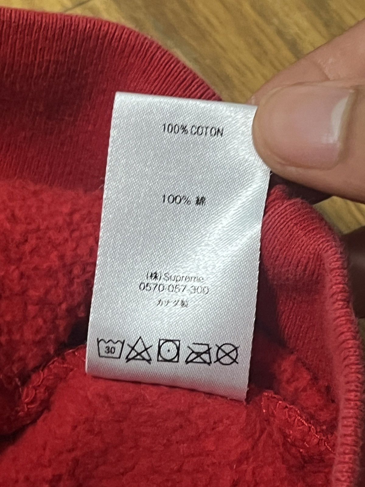 Supreme Supreme Mary Hooded Sweatshirt ‘Red’ Size US M / EU 48-50 / 2 - 9 Thumbnail