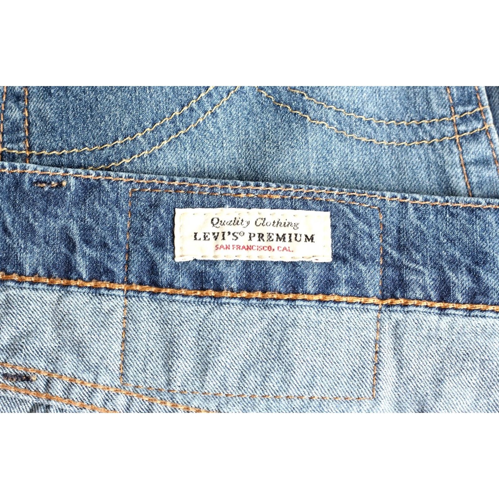 Levi's VINTAGE Levi’s 502 PREMIUM Big E Tapered Jeans Men 32/36 Blue 5-Pocket Design Denim Cotton Elastane Regular Rise Mid 10-12in Size US 32 / EU 48 - 7 Thumbnail