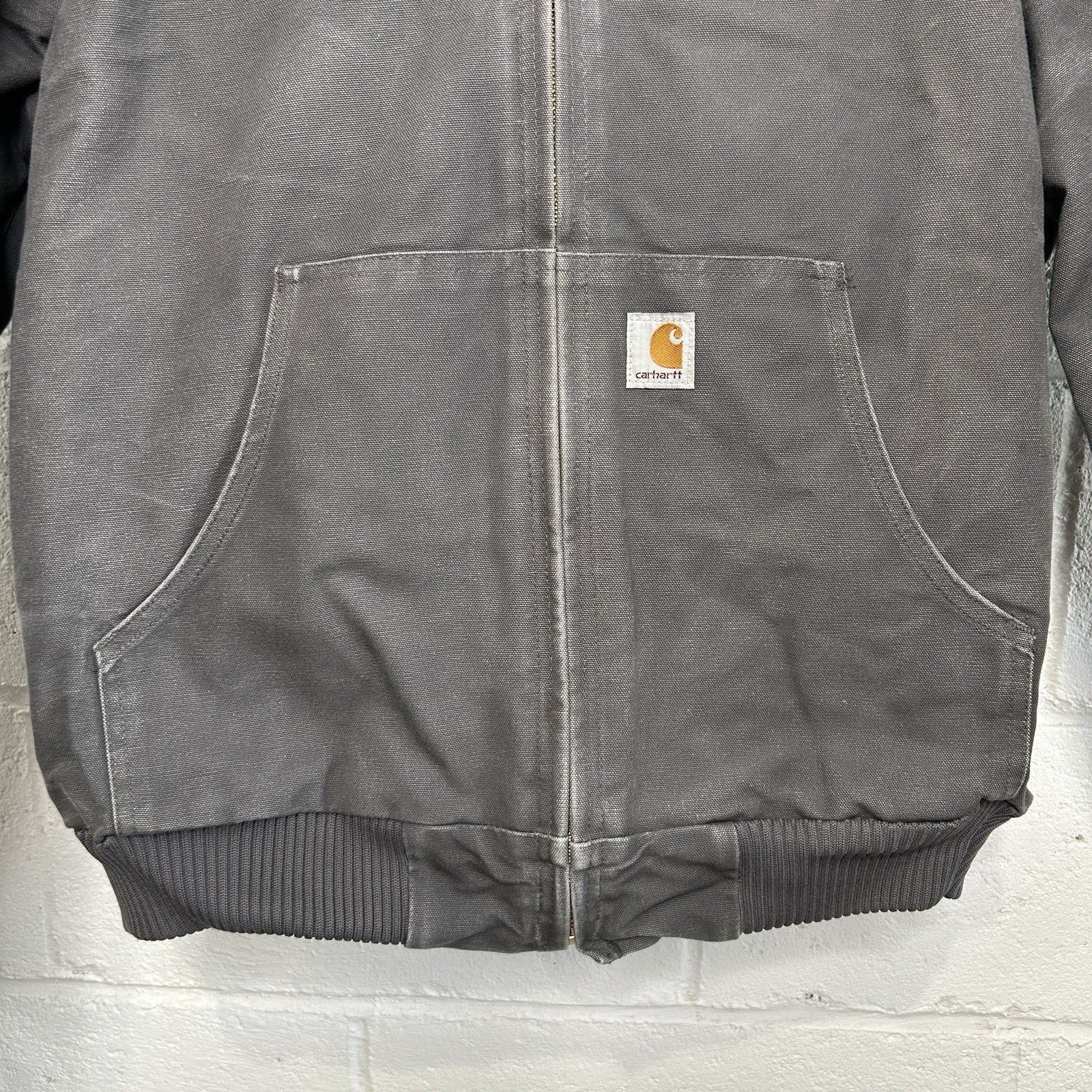 Carhartt Carhartt Quilted Hooded Active Jacket “Gravel/Grey” J140-GVL Size US L / EU 52-54 / 3 - 4 Thumbnail