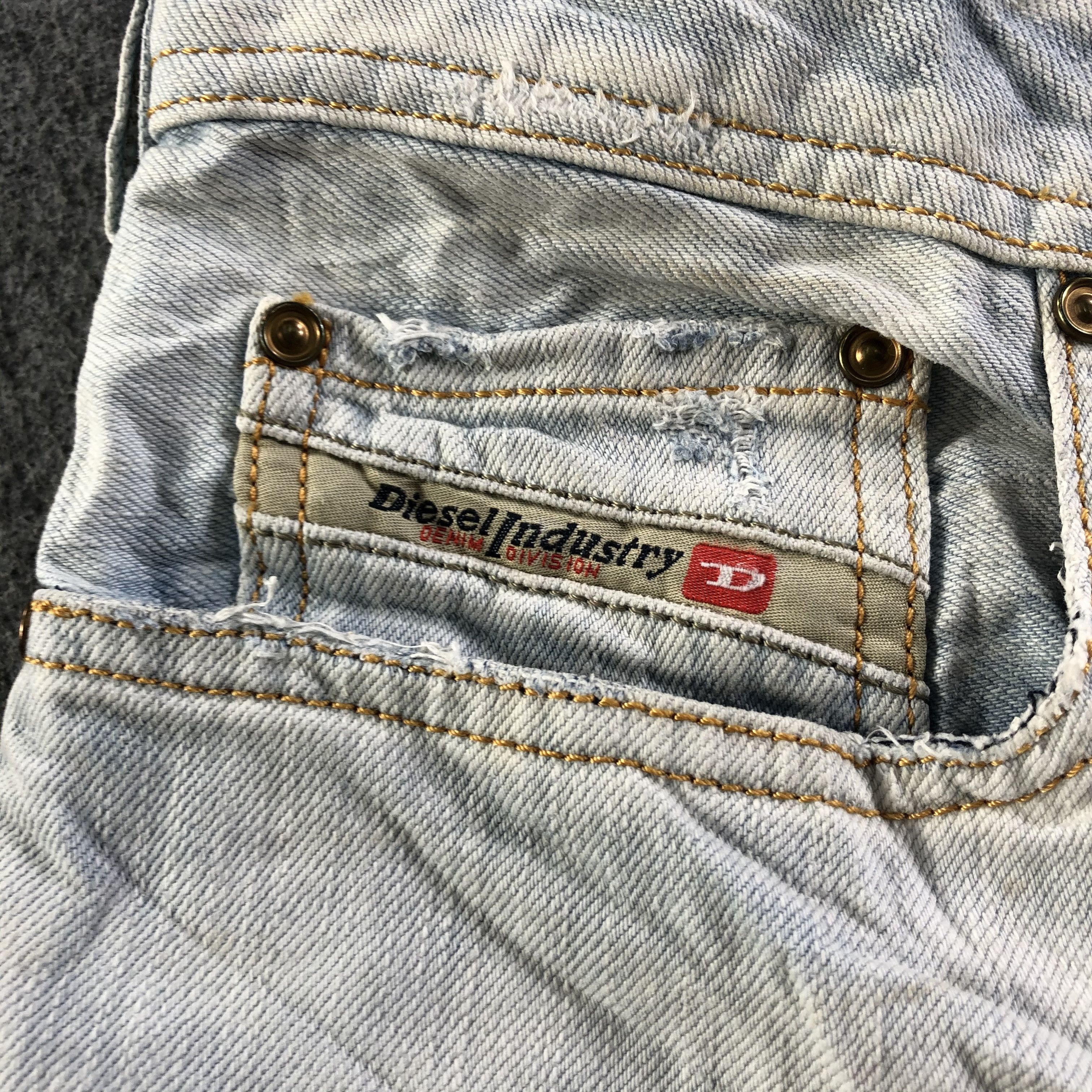 Diesel Vintage Light Wash Diesel Industry Jeans-J3620 Size US 34 / EU 50 - 8 Thumbnail
