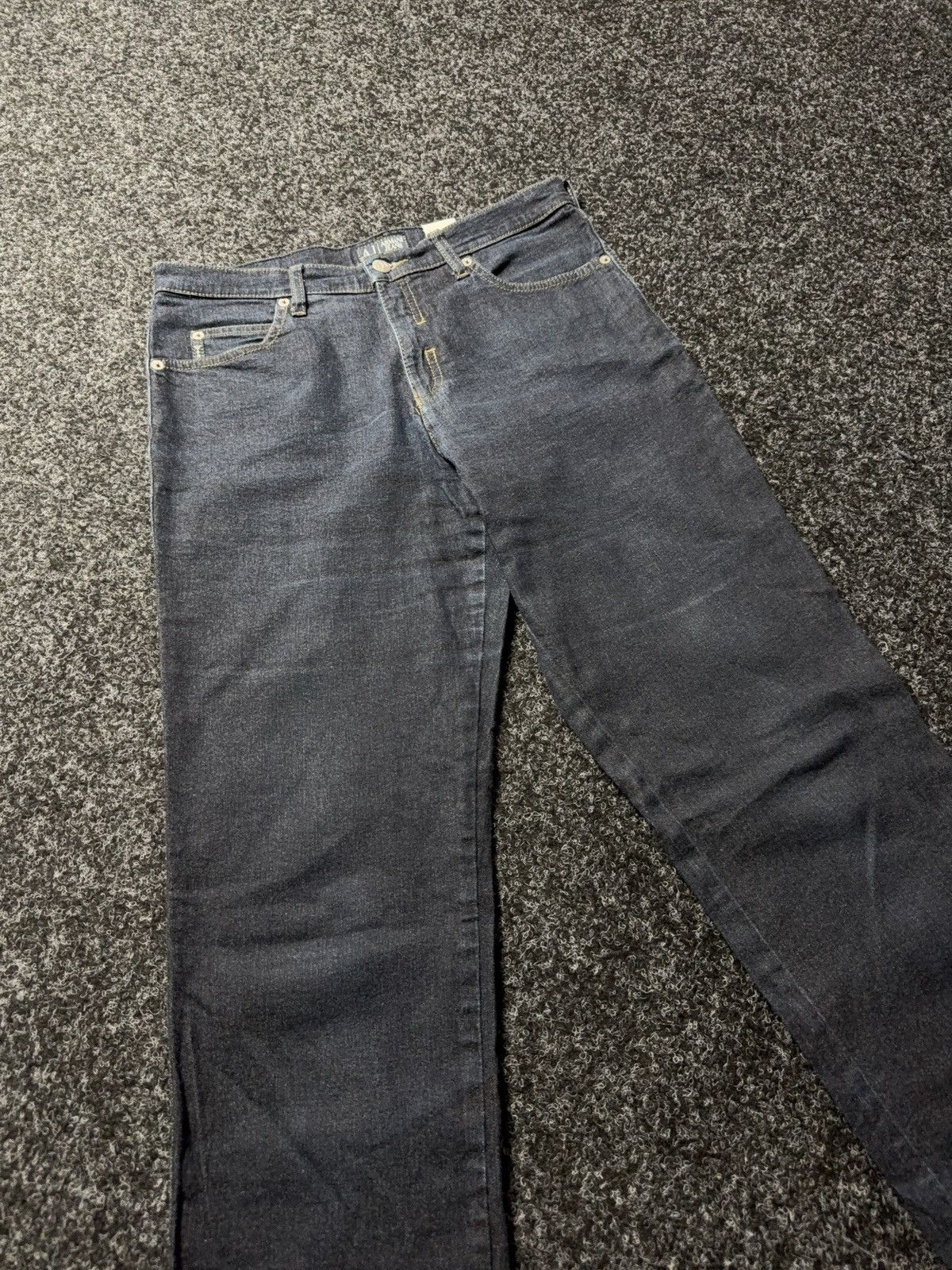 Giorgio Armani 00s Luxury Retro Armani Jeans J05 Dark Indigo Denim Jeans Size US 30 / EU 46 - 4 Thumbnail