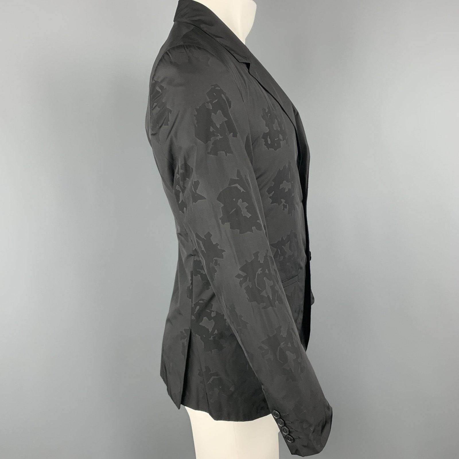 Calvin Klein Size 36 Black on Black Floral Notch Lapel Sport Coat Size 36R - 4 Thumbnail