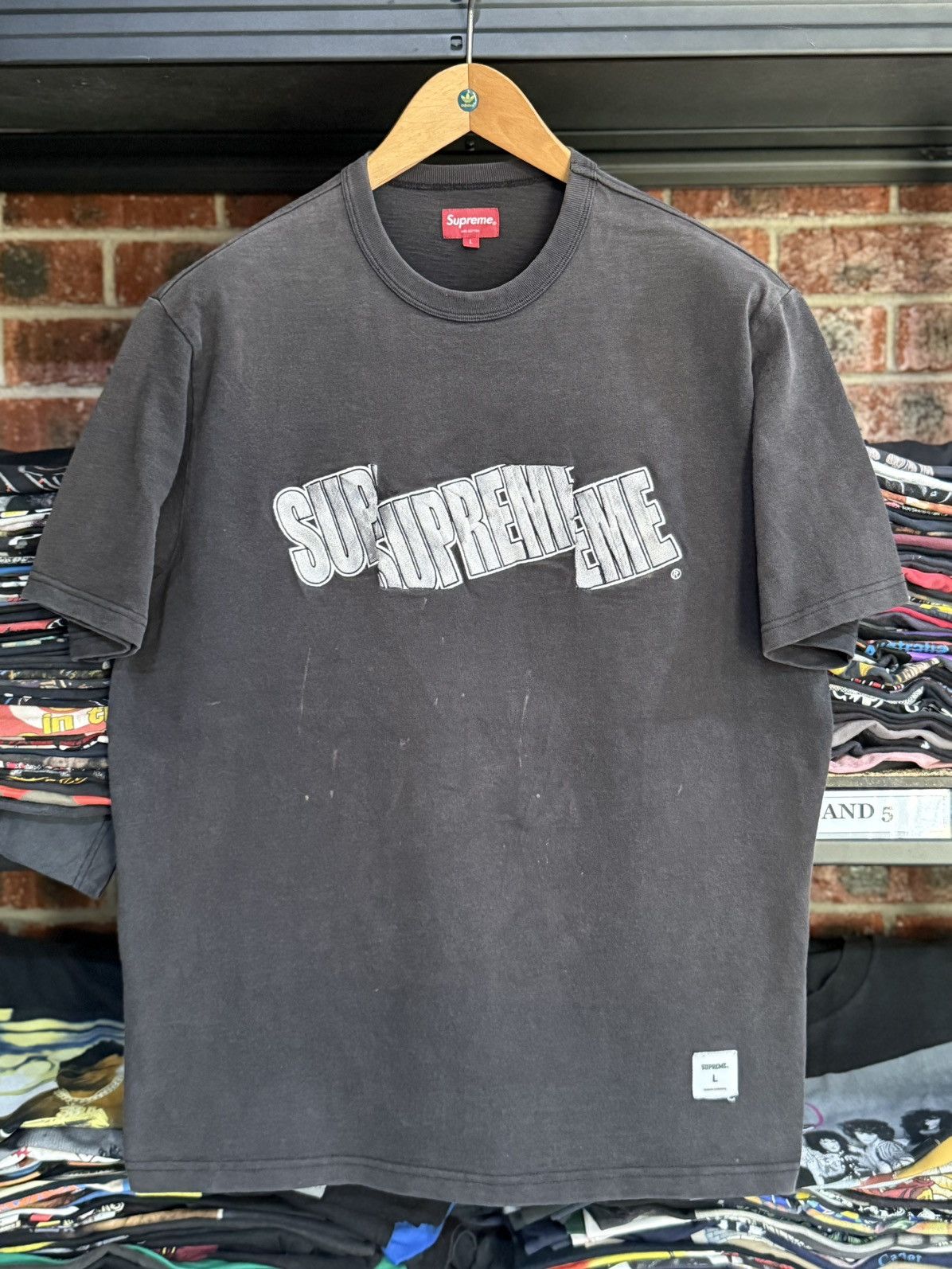 Thrashed Supreme Embroidery Logo Sun Faded Tee