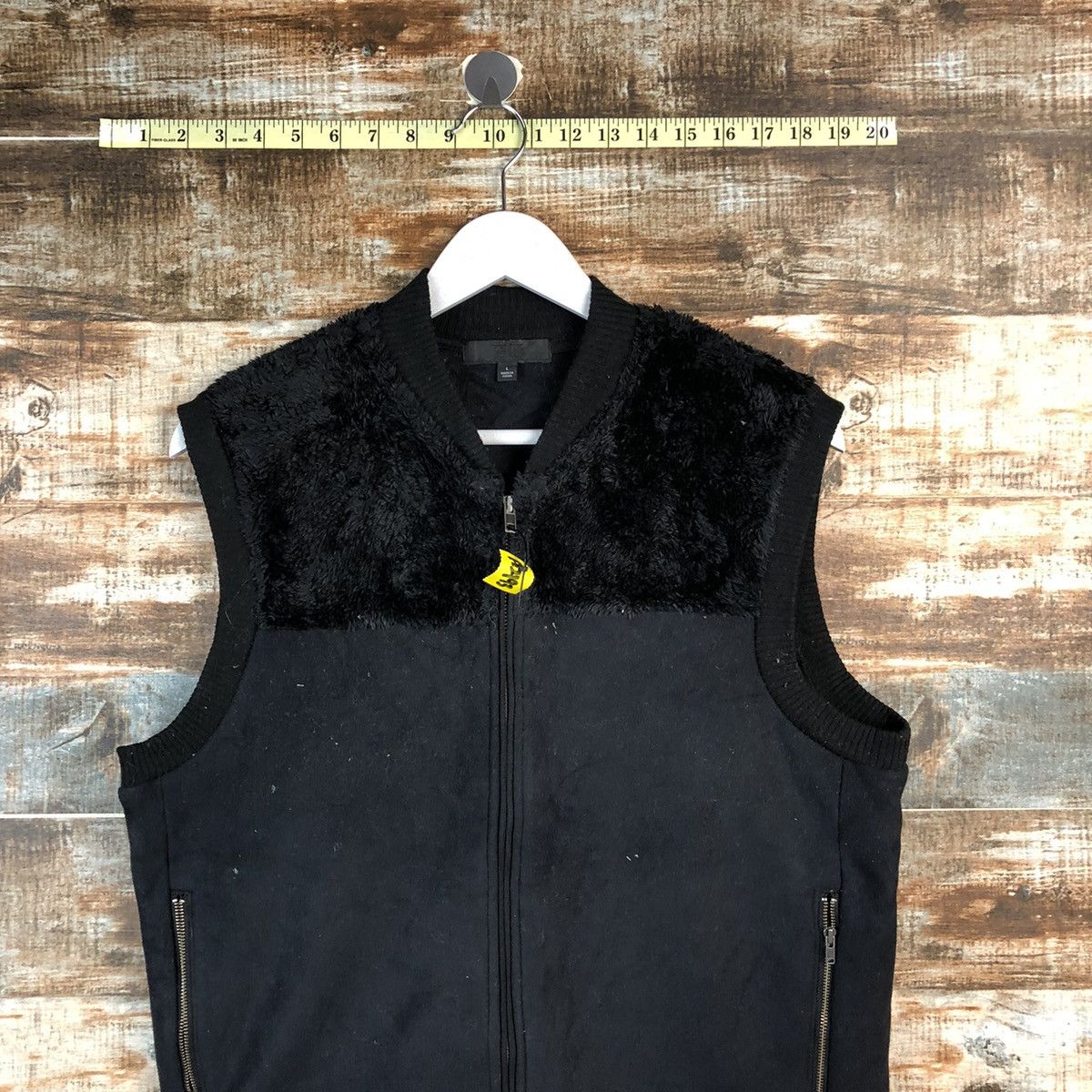 Uniqlo Uniqlo Black vintage fur japan Vest #A2193 Size US M / EU 48-50 / 2 - 2 Thumbnail