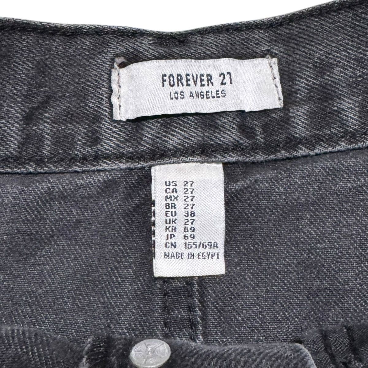 Forever 21 Forever 21 Cotton Faded Black Distressed Denim Skirt 27 Size 27" / US 4 / IT 40 - 3 Thumbnail