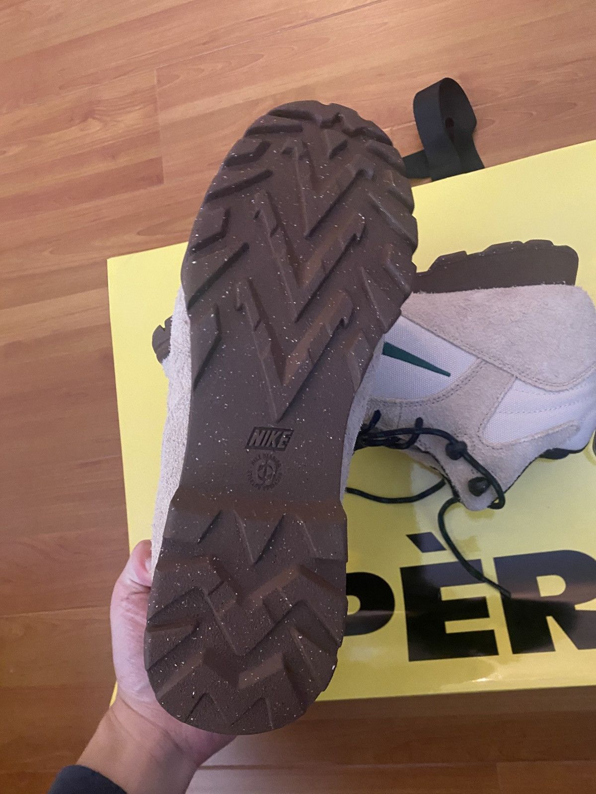 Nike ACG Nike ACG Torre Mid Waterproof Hemp Sanddrift Black Gorge Size US 11.5 / EU 44-45 - 4 Thumbnail