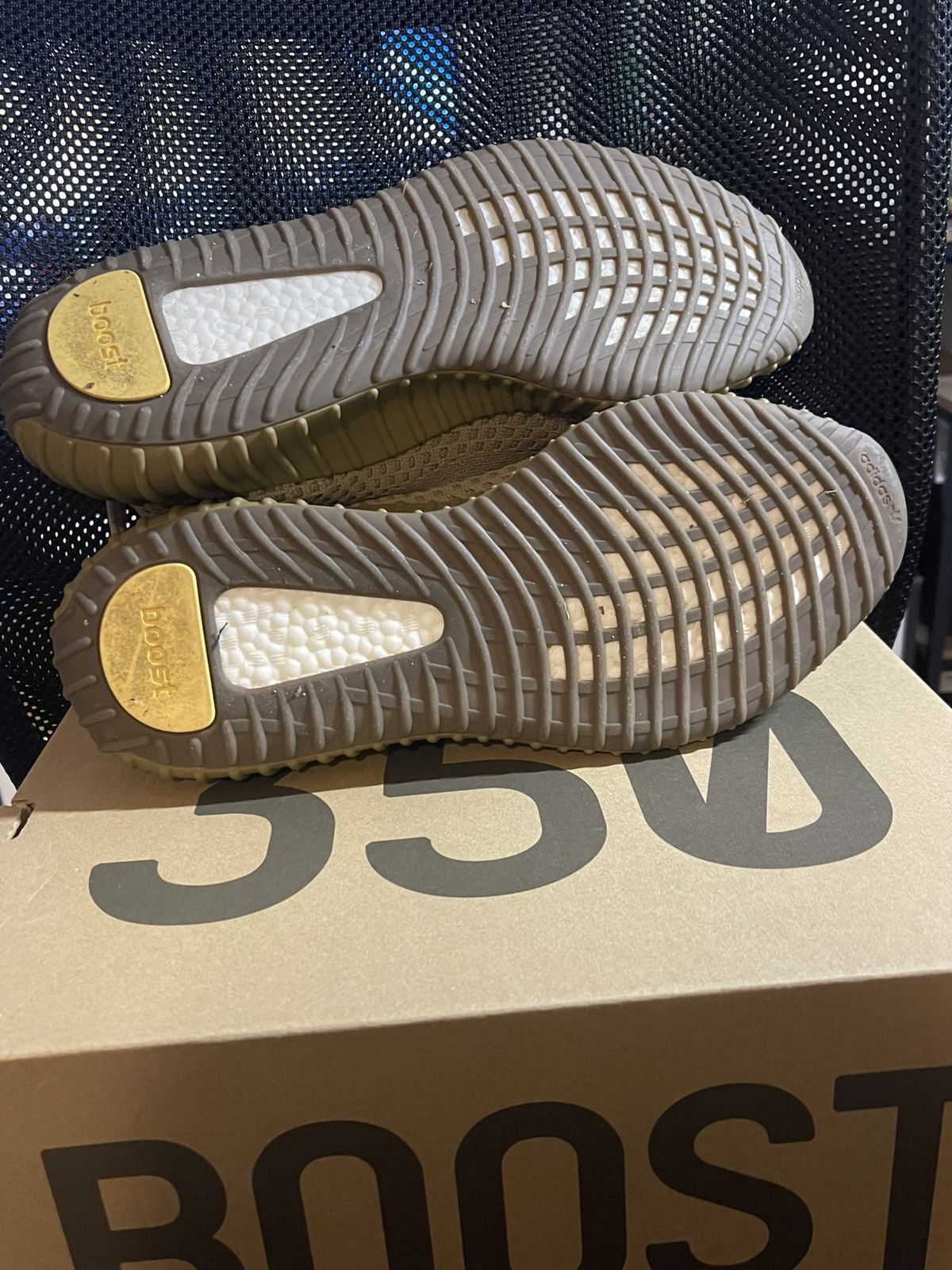 Adidas Yeezy Boost 350 V2 Earth 12.5 Size US 12.5 / EU 45-46 - 5 Thumbnail