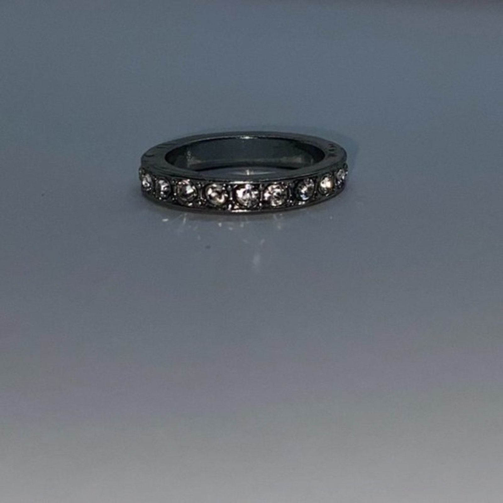 Handmade Silver-Tone Clear Rhinestone Band Style Ring Size 6.5 Size ONE SIZE - 7 Thumbnail