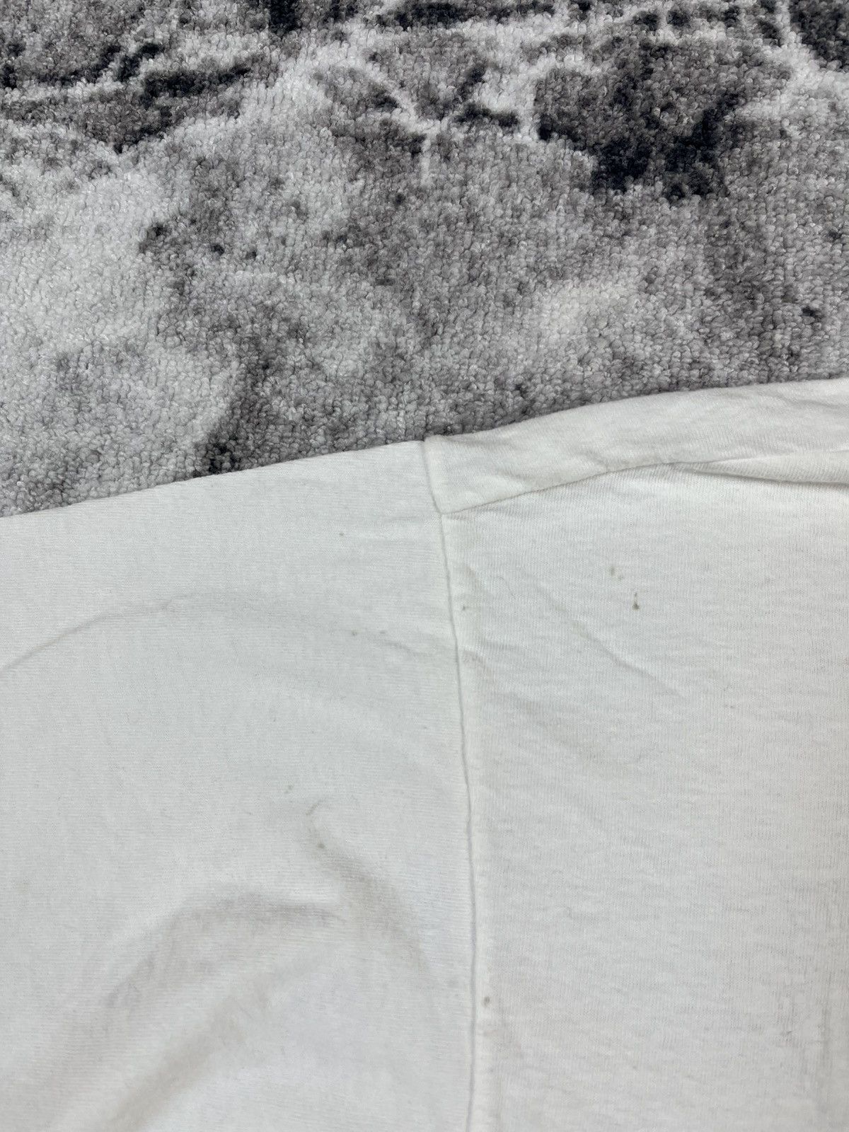 Other Vintage German Security Concert Tee Dirty White Size US XL / EU 56 / 4 - 11 Thumbnail