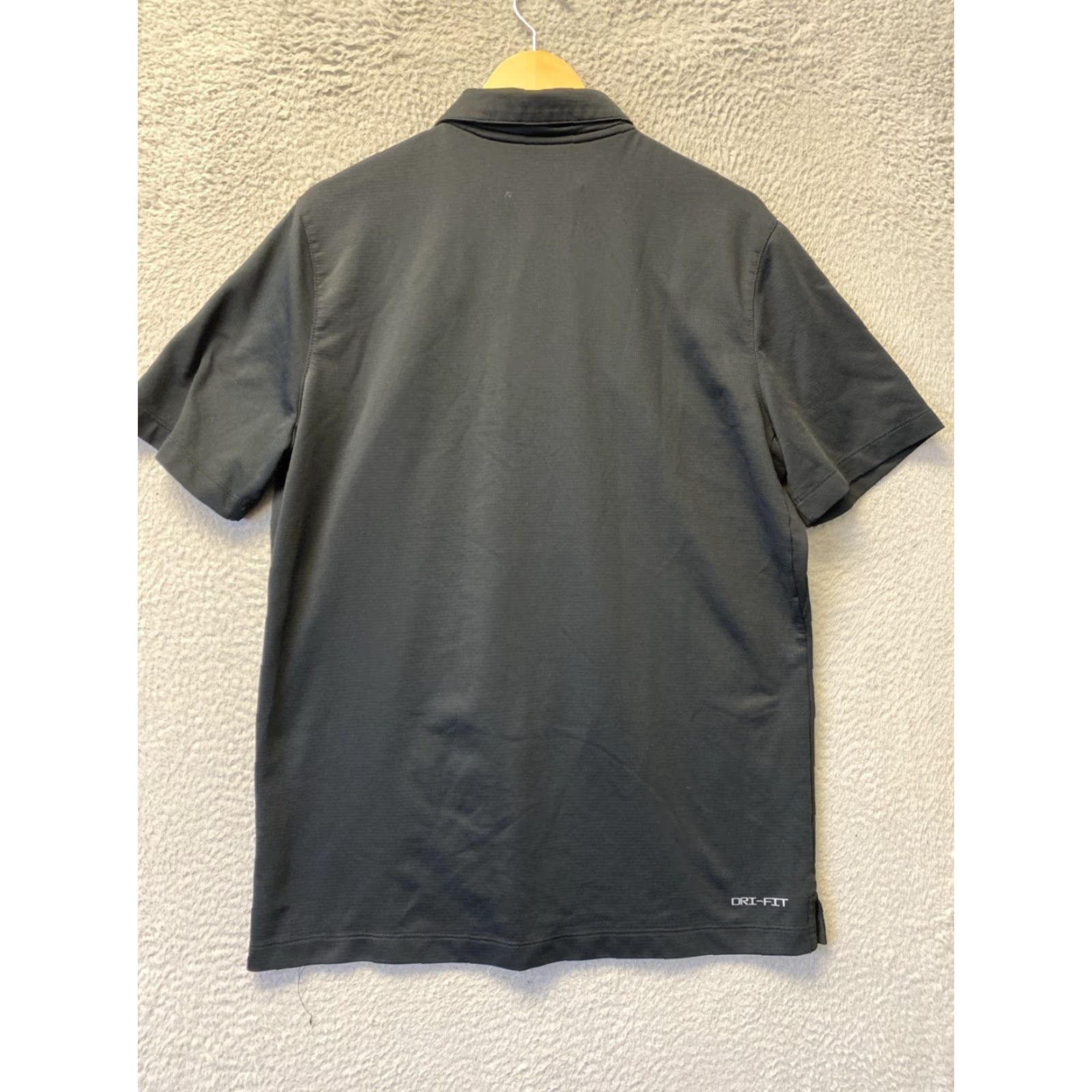 Nike Nike Chicago Bears Polo Shirt NFL Team Apparel L Black Red /135-4 Size US L / EU 52-54 / 3 - 7 Thumbnail